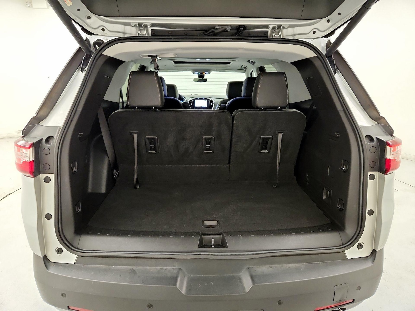 2021 Chevrolet Traverse RS - Photo 24
