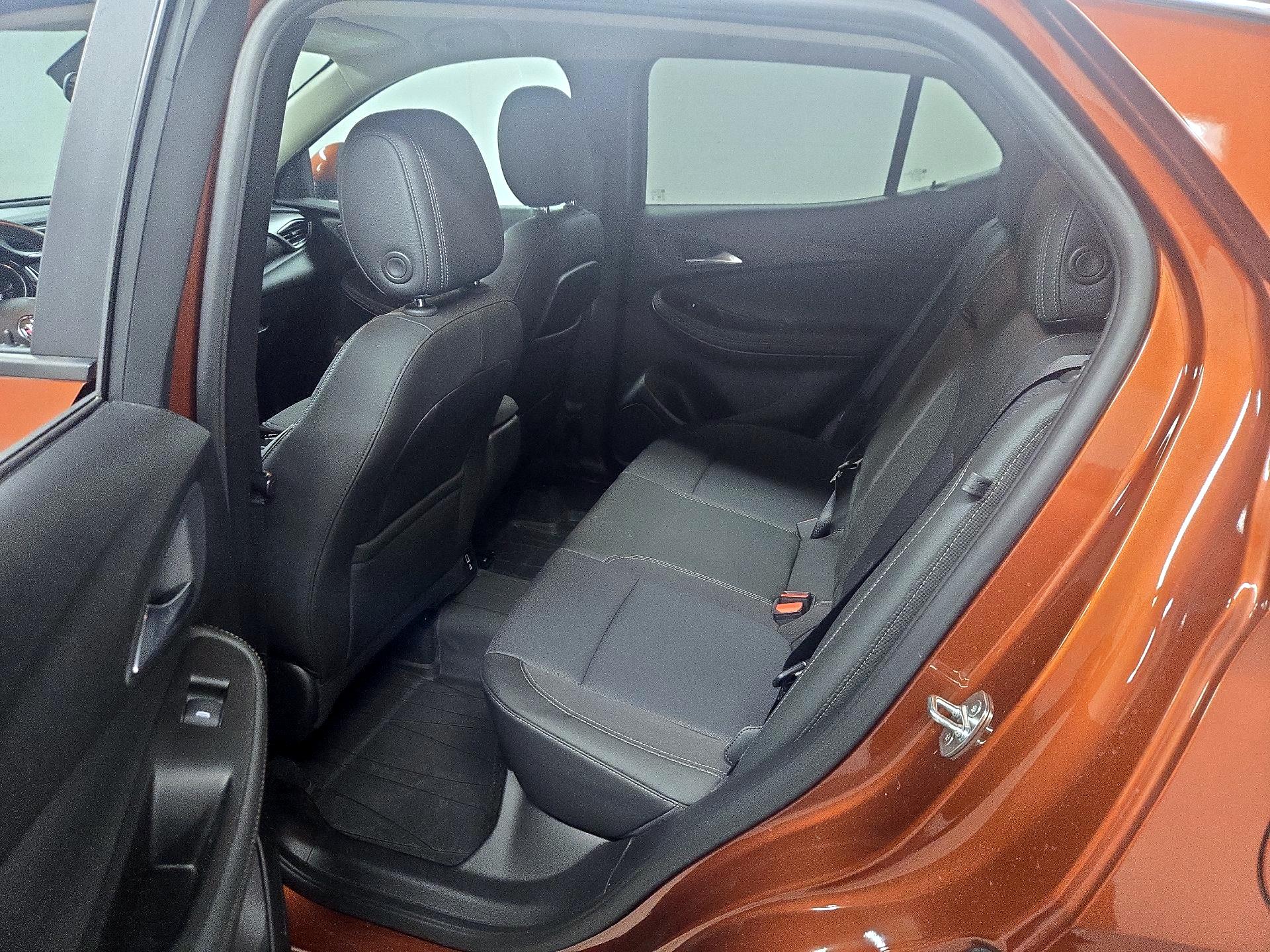 Thumbnail: 2020 Buick Encore GX - 19