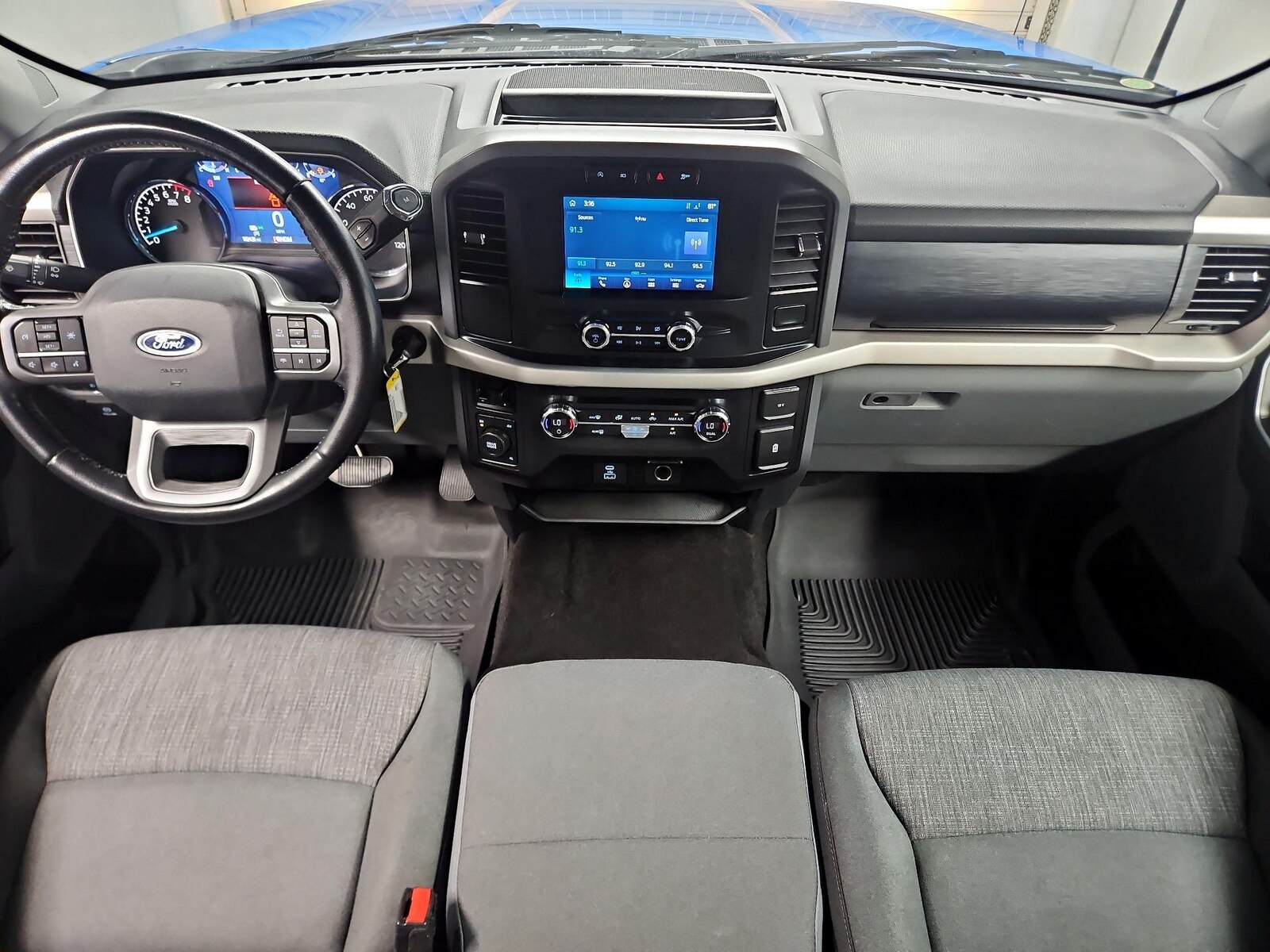 Apple CarPlay® & Android Auto™