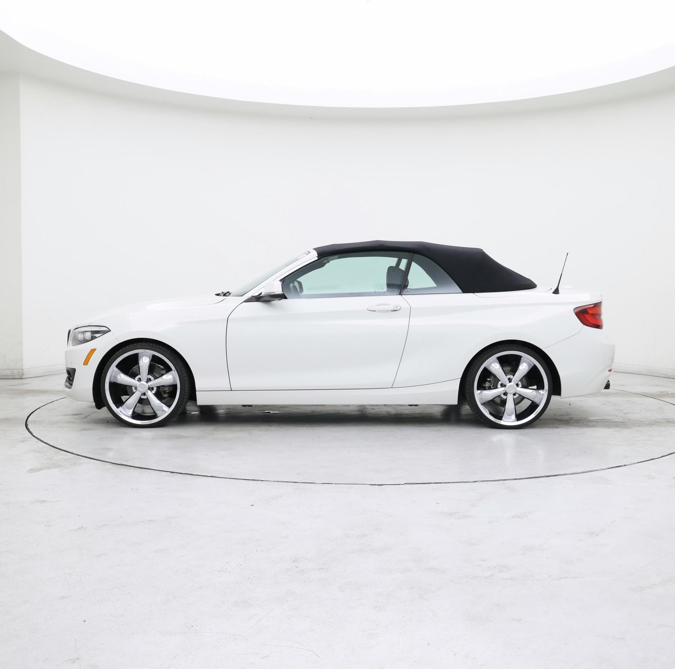 Thumbnail: 2020 BMW 2 Series - 3