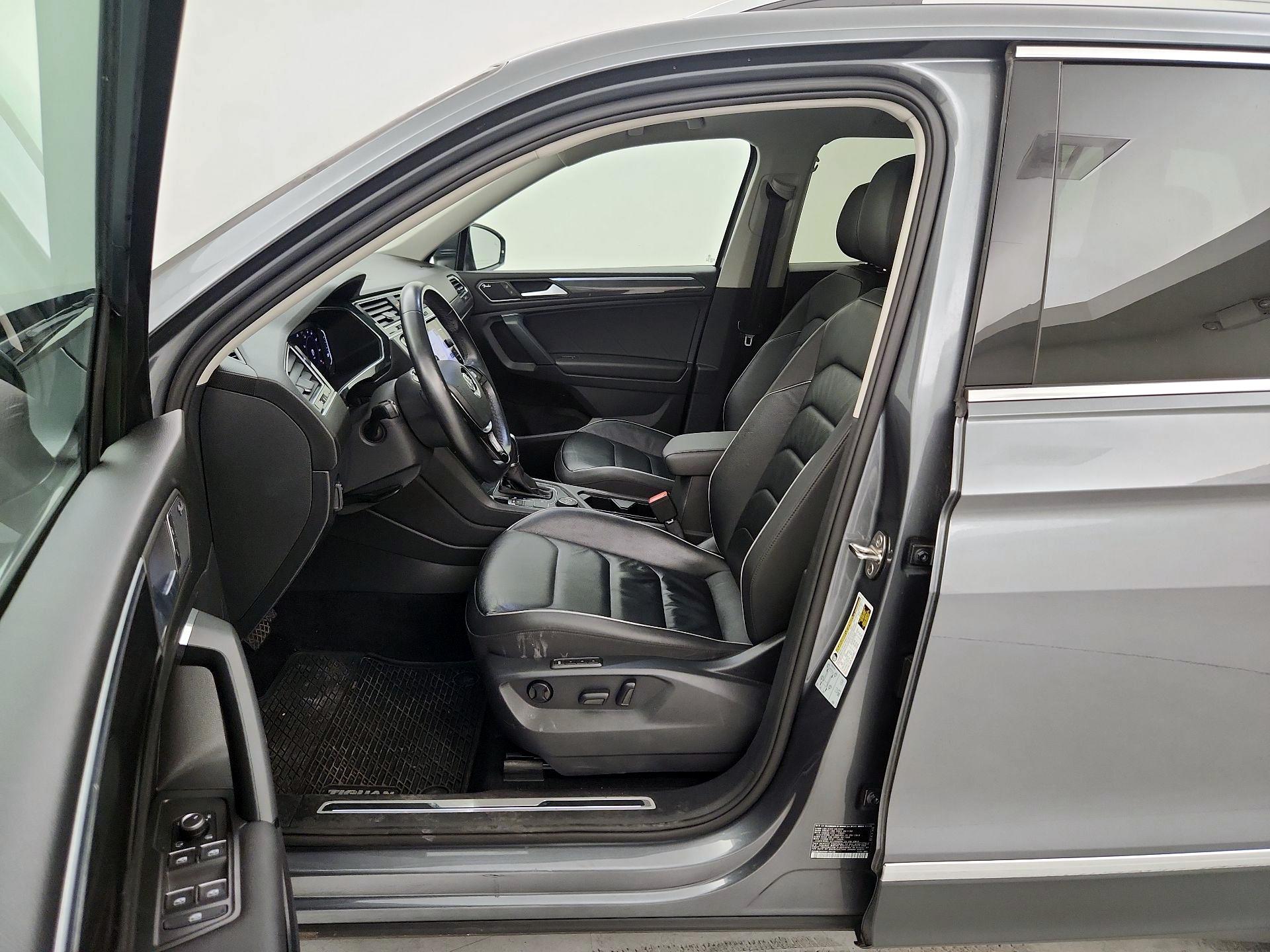 Thumbnail: 2019 Volkswagen Tiguan - 11