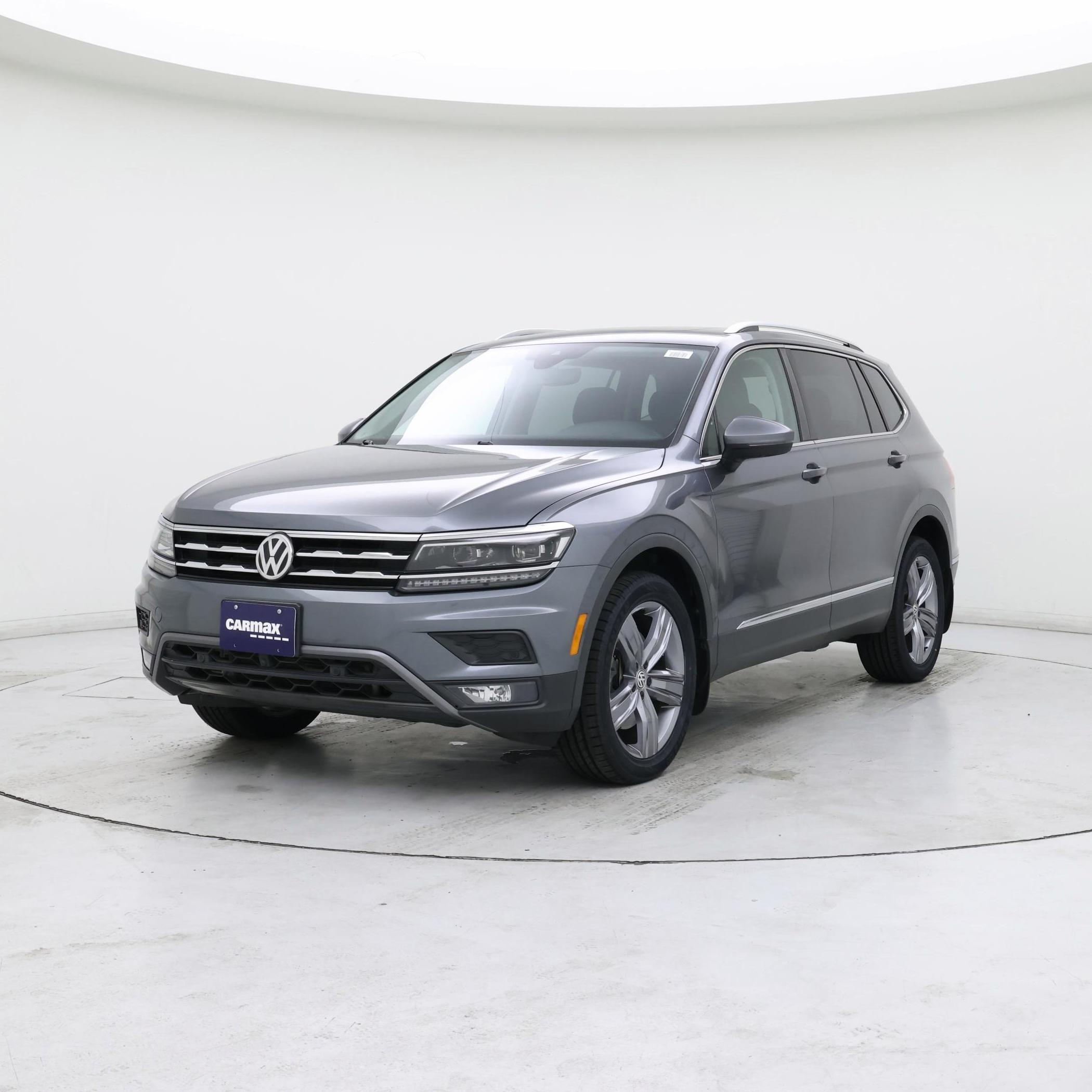 Thumbnail: 2019 Volkswagen Tiguan - 4