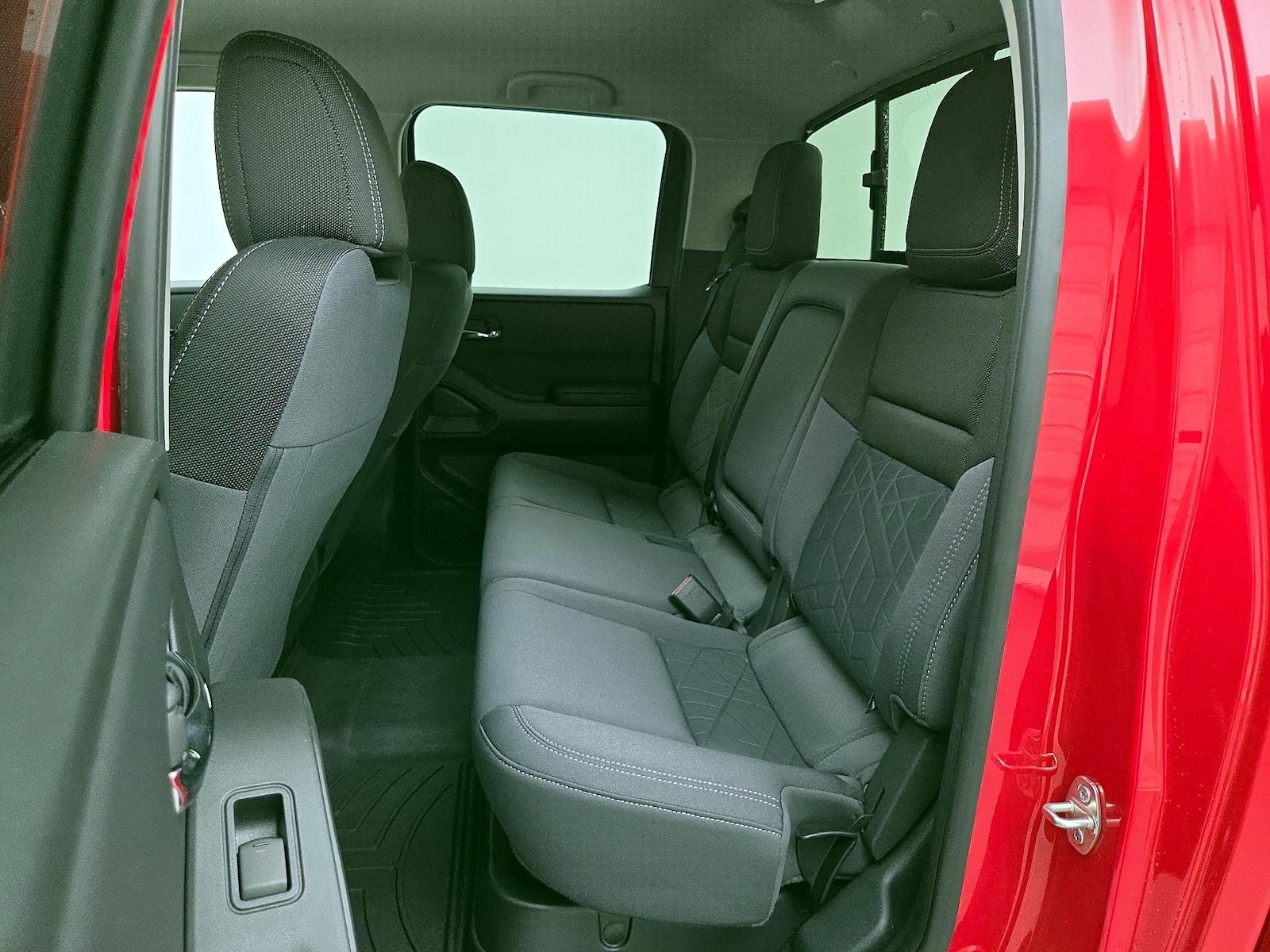 2026 Nissan Frontier SV - Photo 20