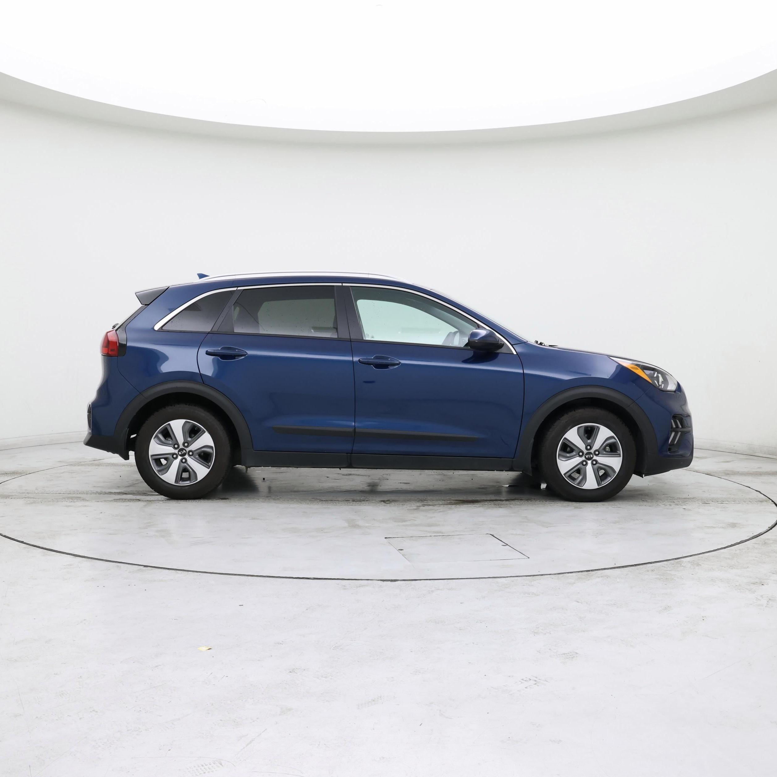 Thumbnail: 2020 Kia Niro - 7