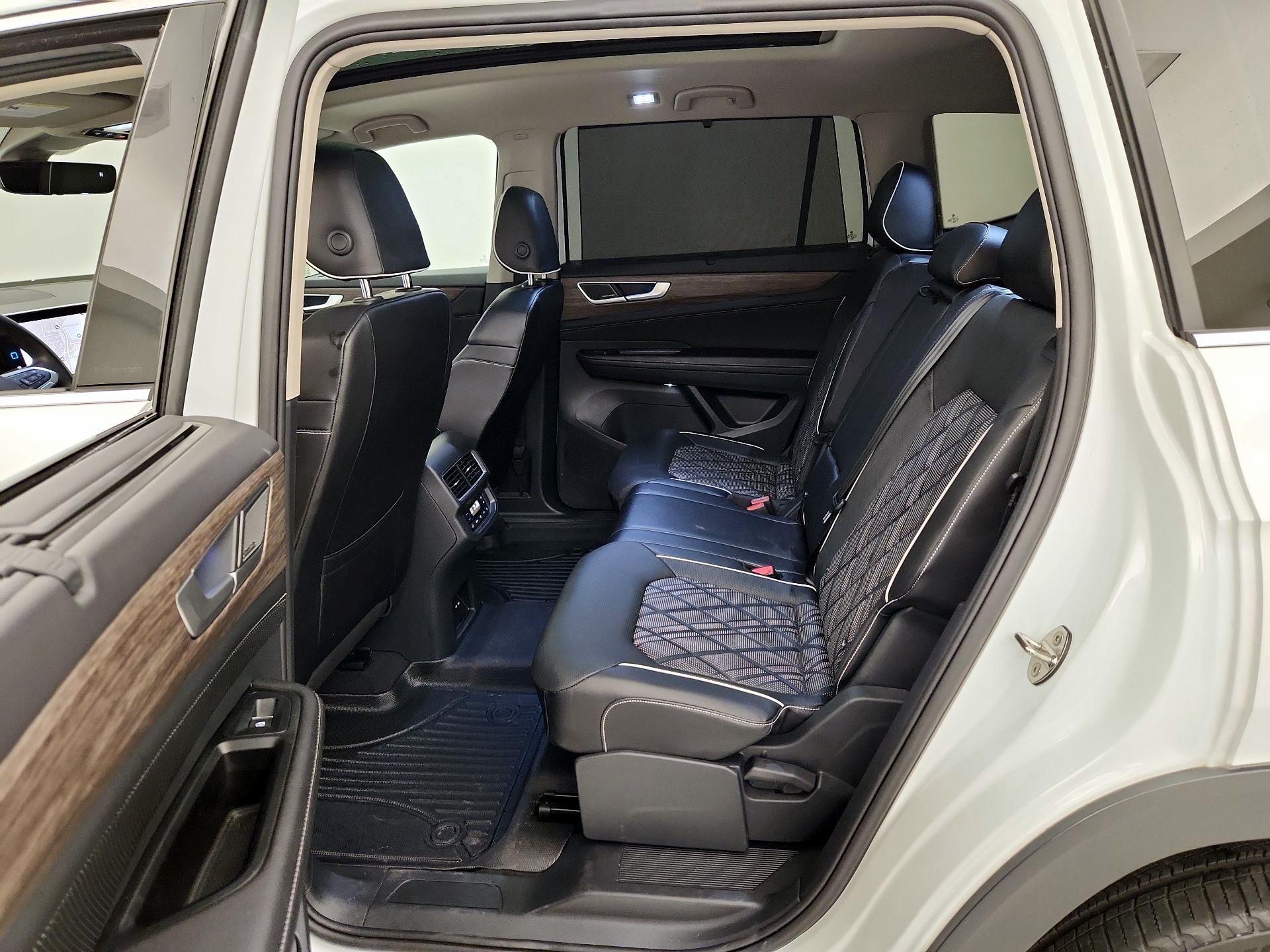 Thumbnail: 2024 Volkswagen Atlas - 20