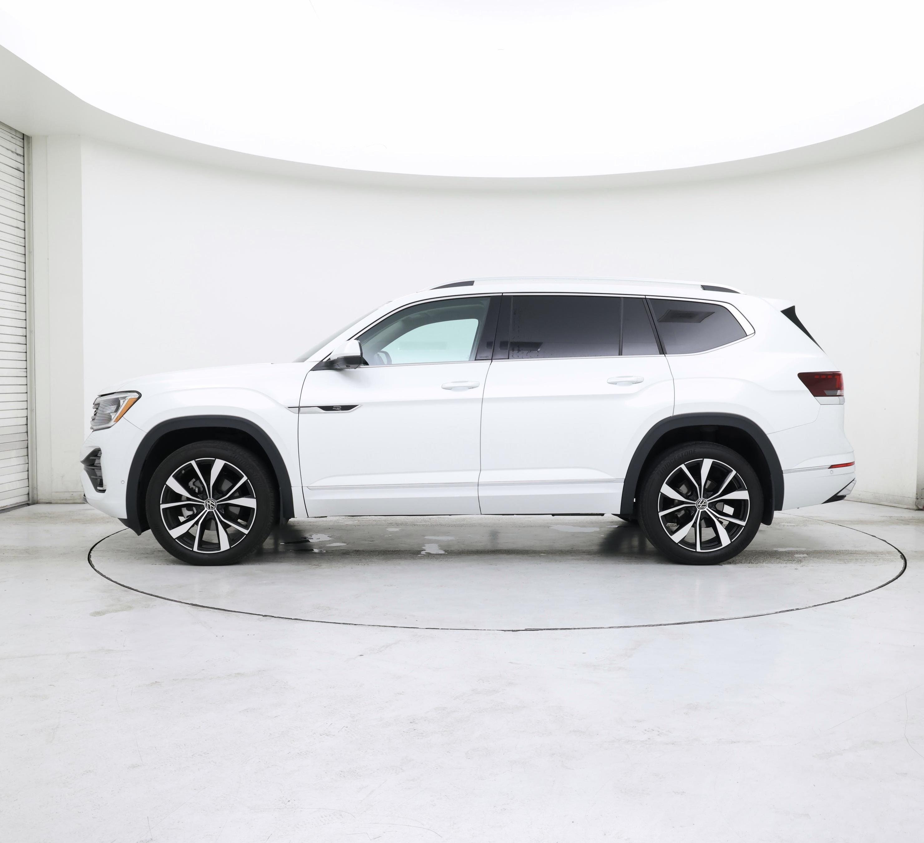 Thumbnail: 2024 Volkswagen Atlas - 3