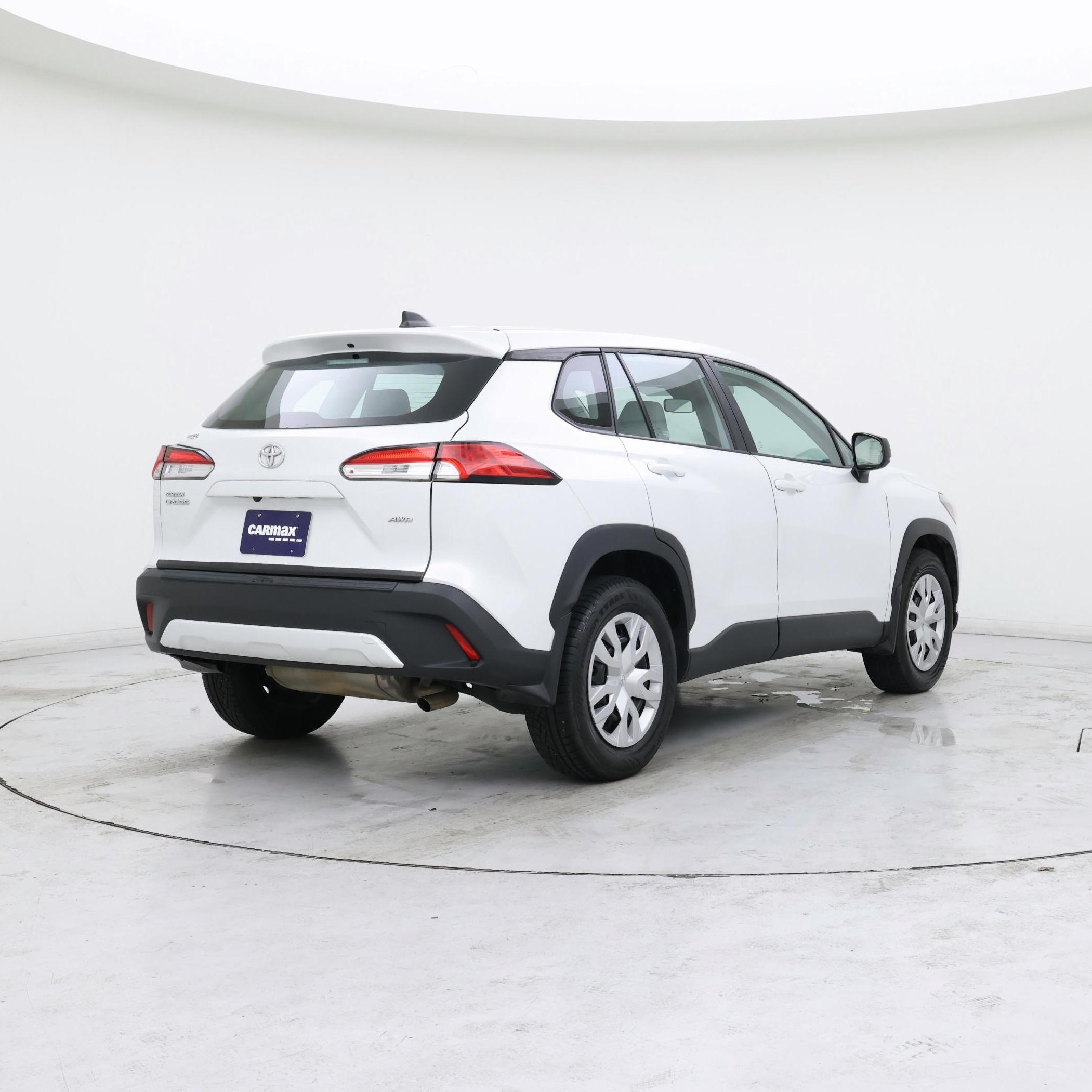 Thumbnail: 2022 Toyota Corolla Cross - 8