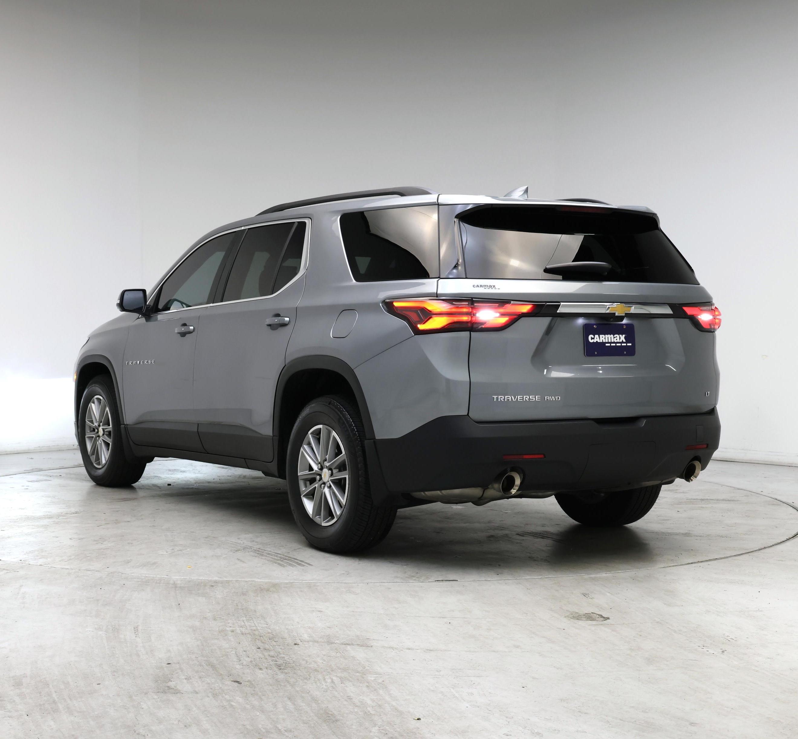 Thumbnail: 2023 Chevrolet Traverse - 2