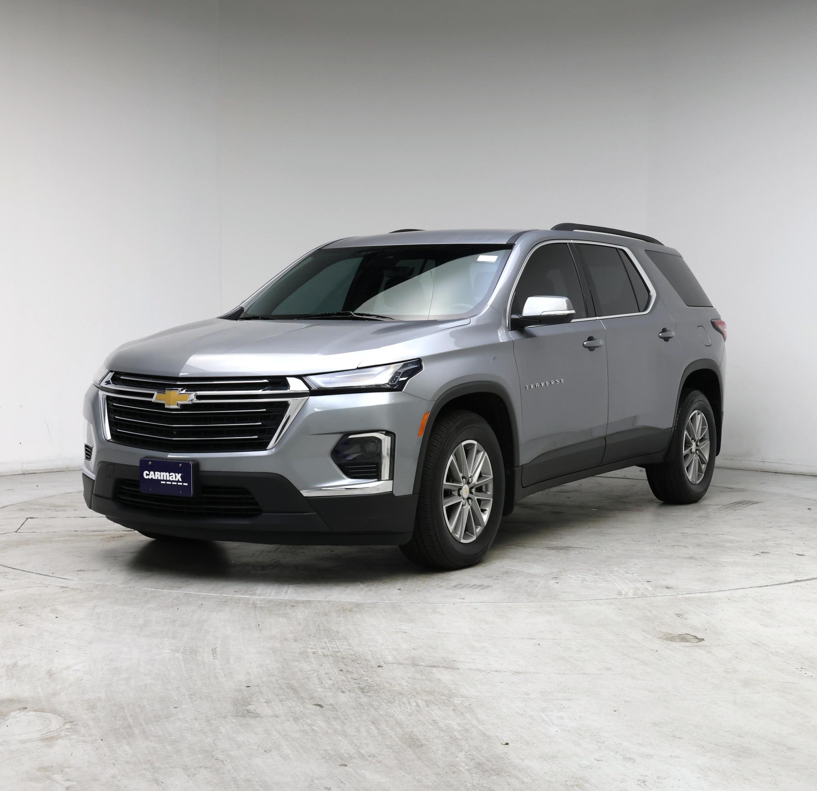 Thumbnail: 2023 Chevrolet Traverse - 4