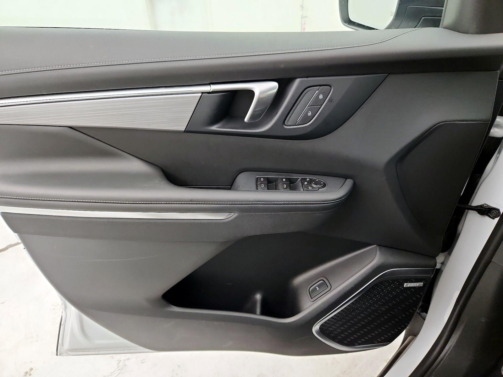2026 Buick Enclave Preferred - Photo 13