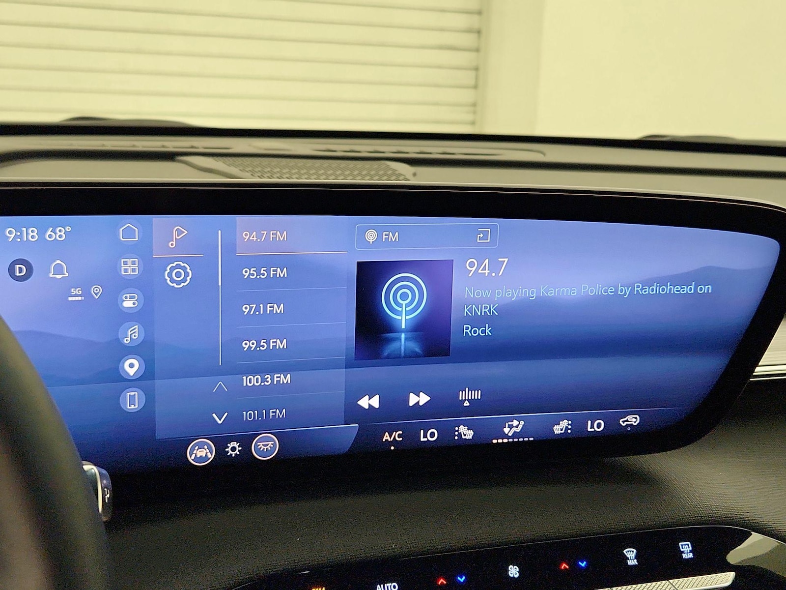 2026 Buick Enclave Preferred - Photo 16
