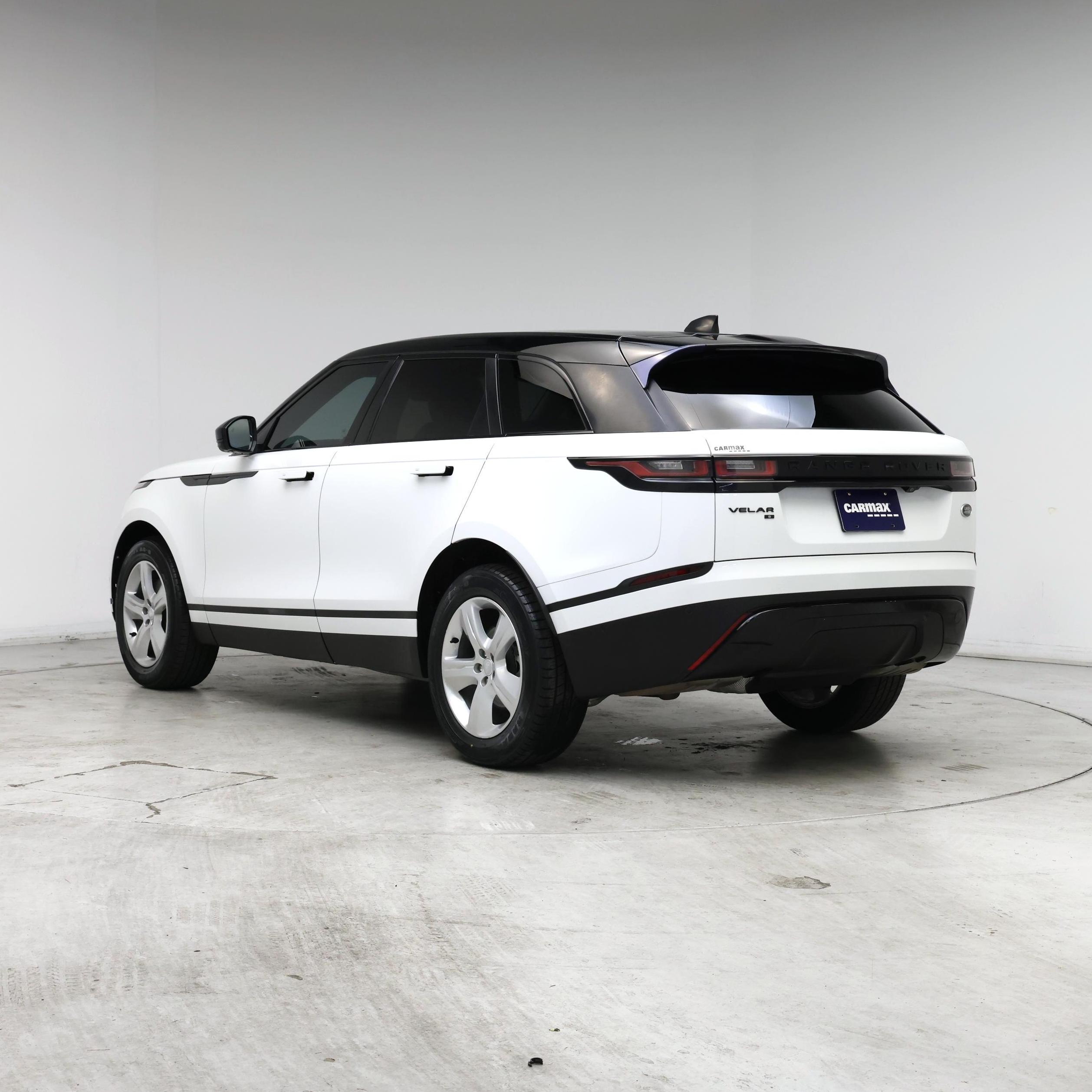 Thumbnail: 2021 Land Rover Range Rover Velar - 2