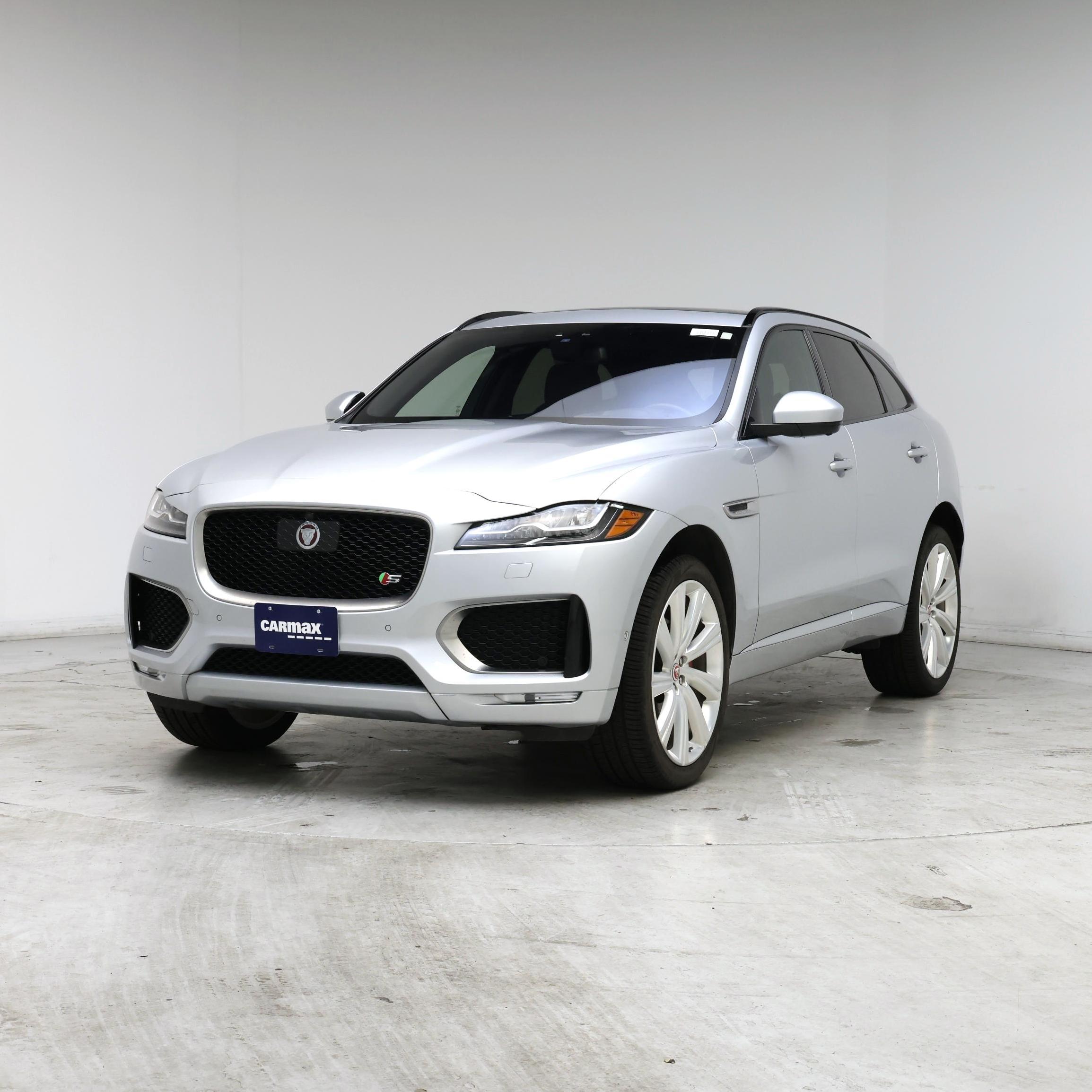 Thumbnail: 2018 Jaguar F-Pace - 4
