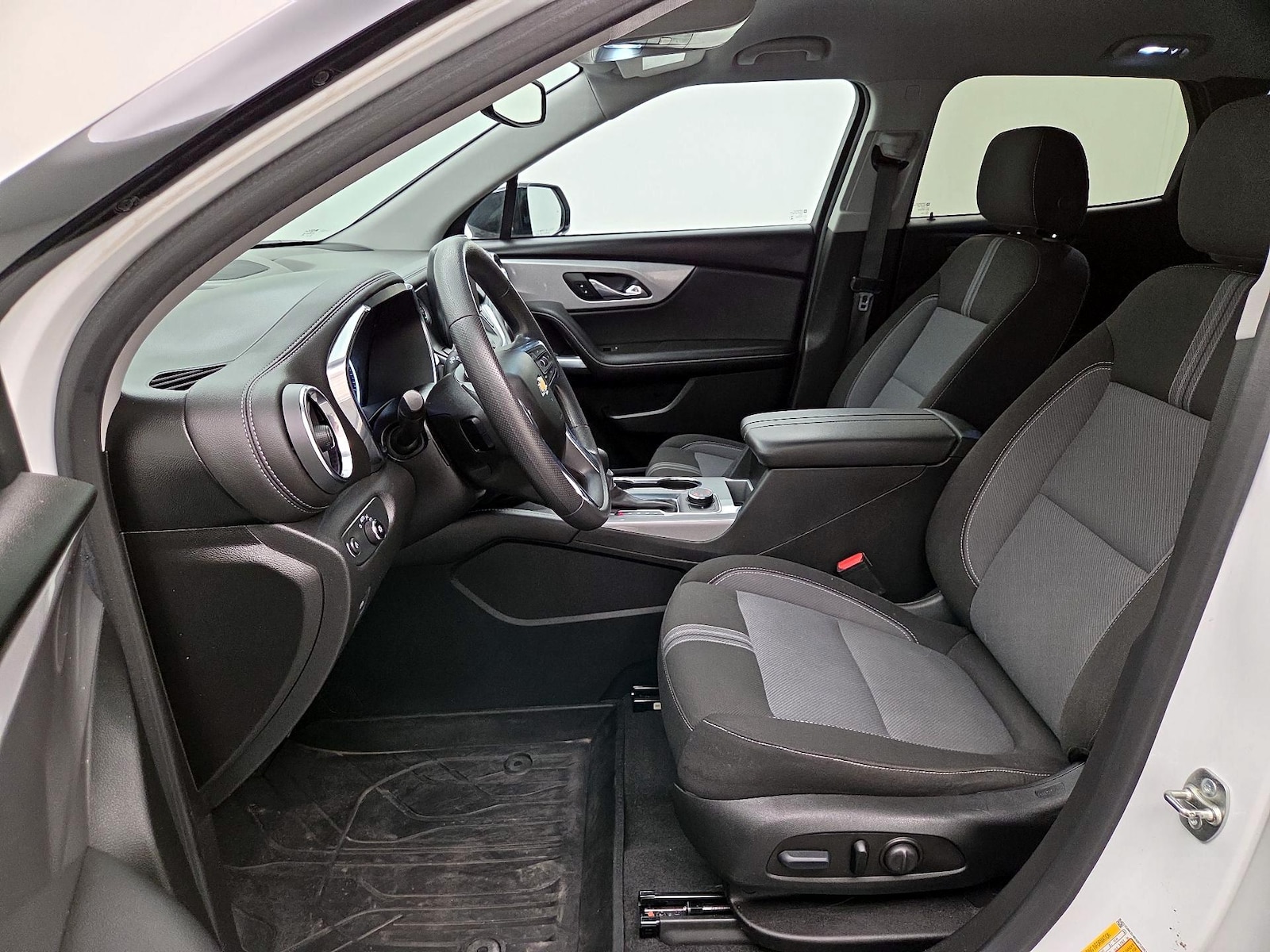 2023 Chevrolet Blazer 2LT - Photo 12