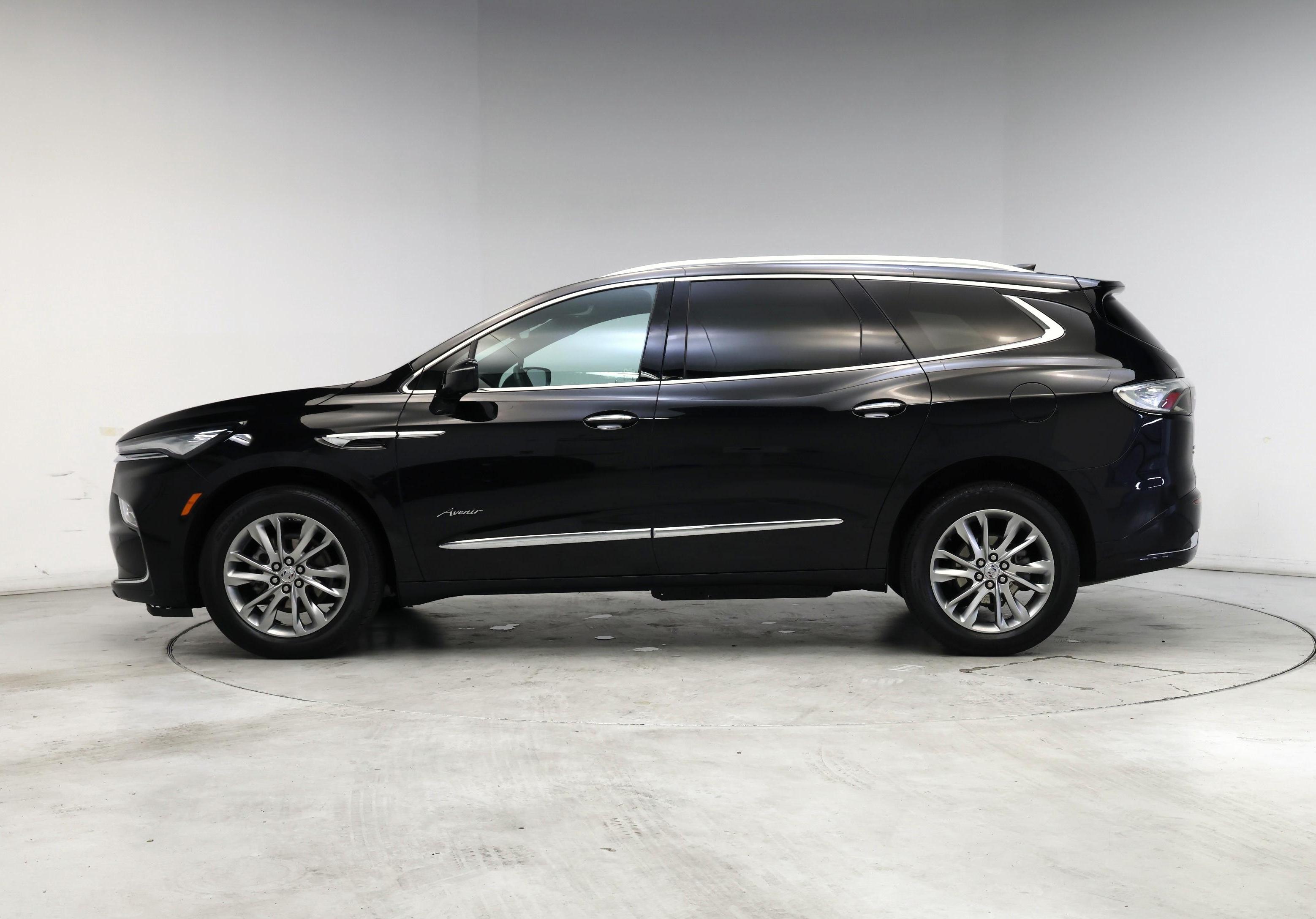 Thumbnail: 2023 Buick Enclave - 3
