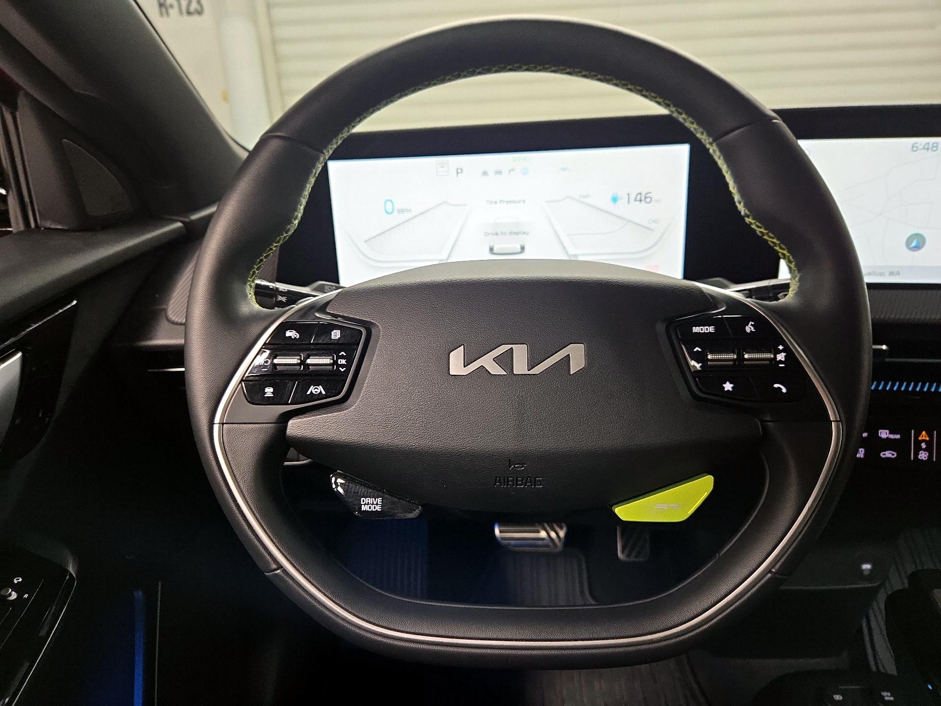 Thumbnail: 2024 Kia EV6 - 10