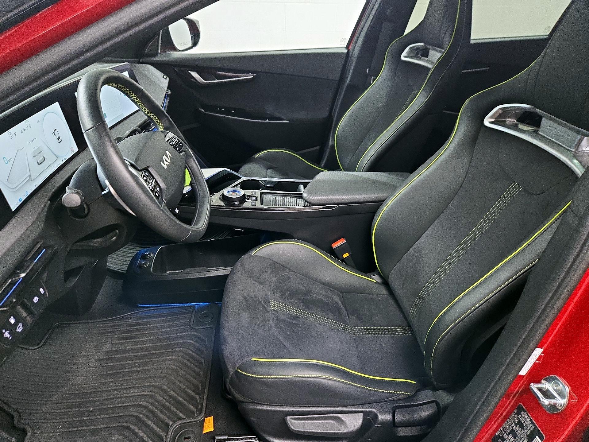 Thumbnail: 2024 Kia EV6 - 11