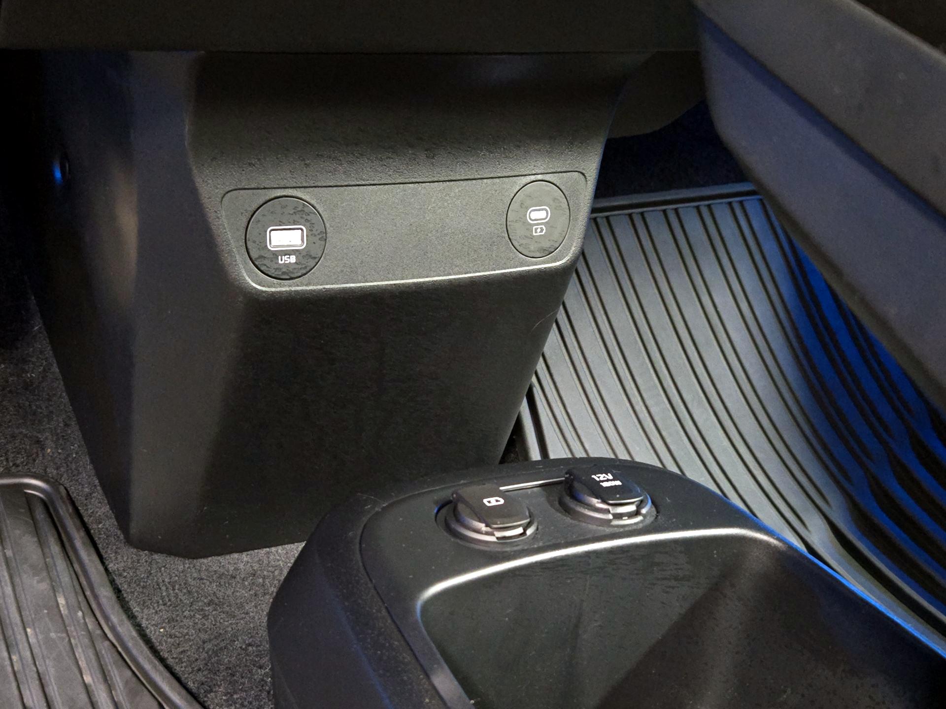 Thumbnail: 2024 Kia EV6 - 19