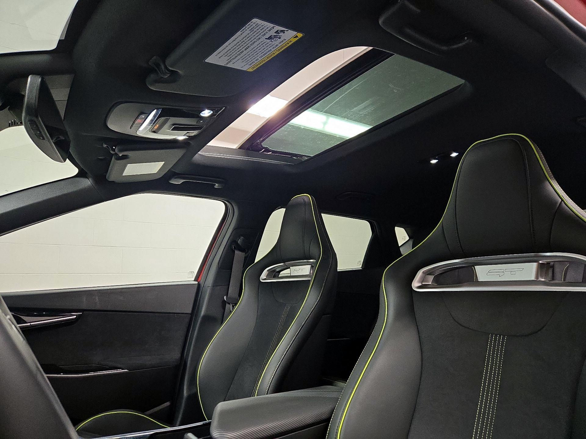 Thumbnail: 2024 Kia EV6 - 20
