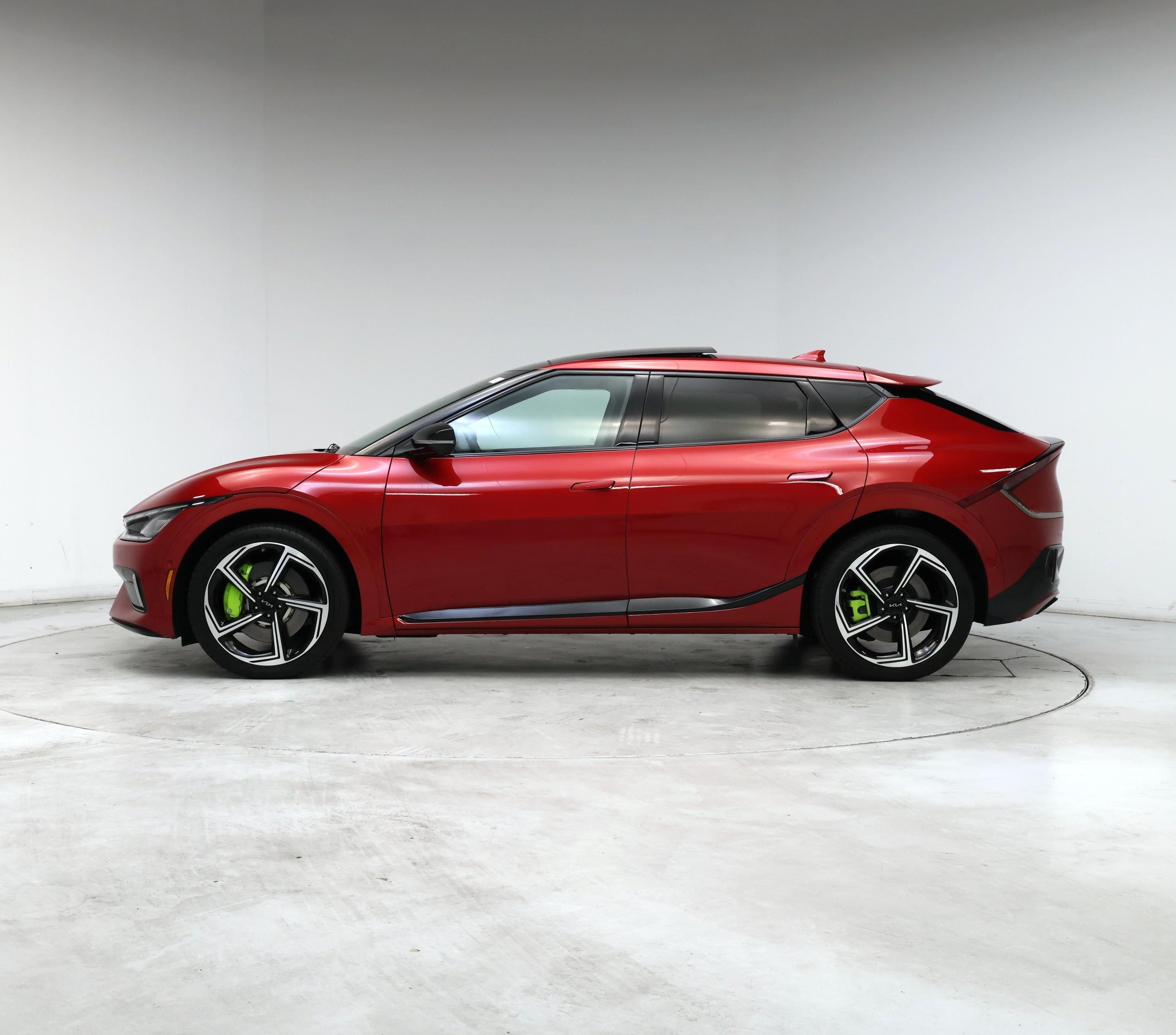 Thumbnail: 2024 Kia EV6 - 3