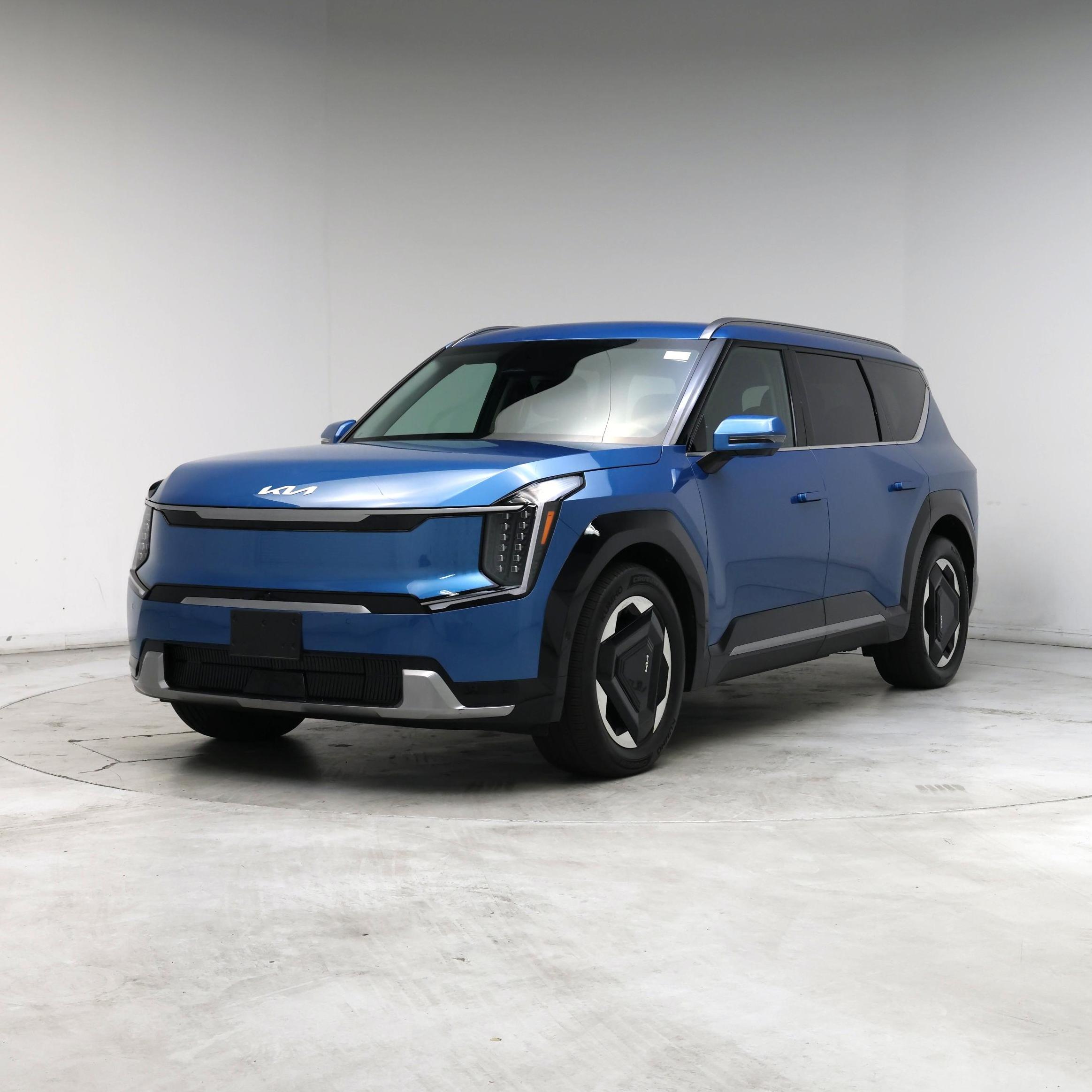 Thumbnail: 2024 Kia EV9 - 4