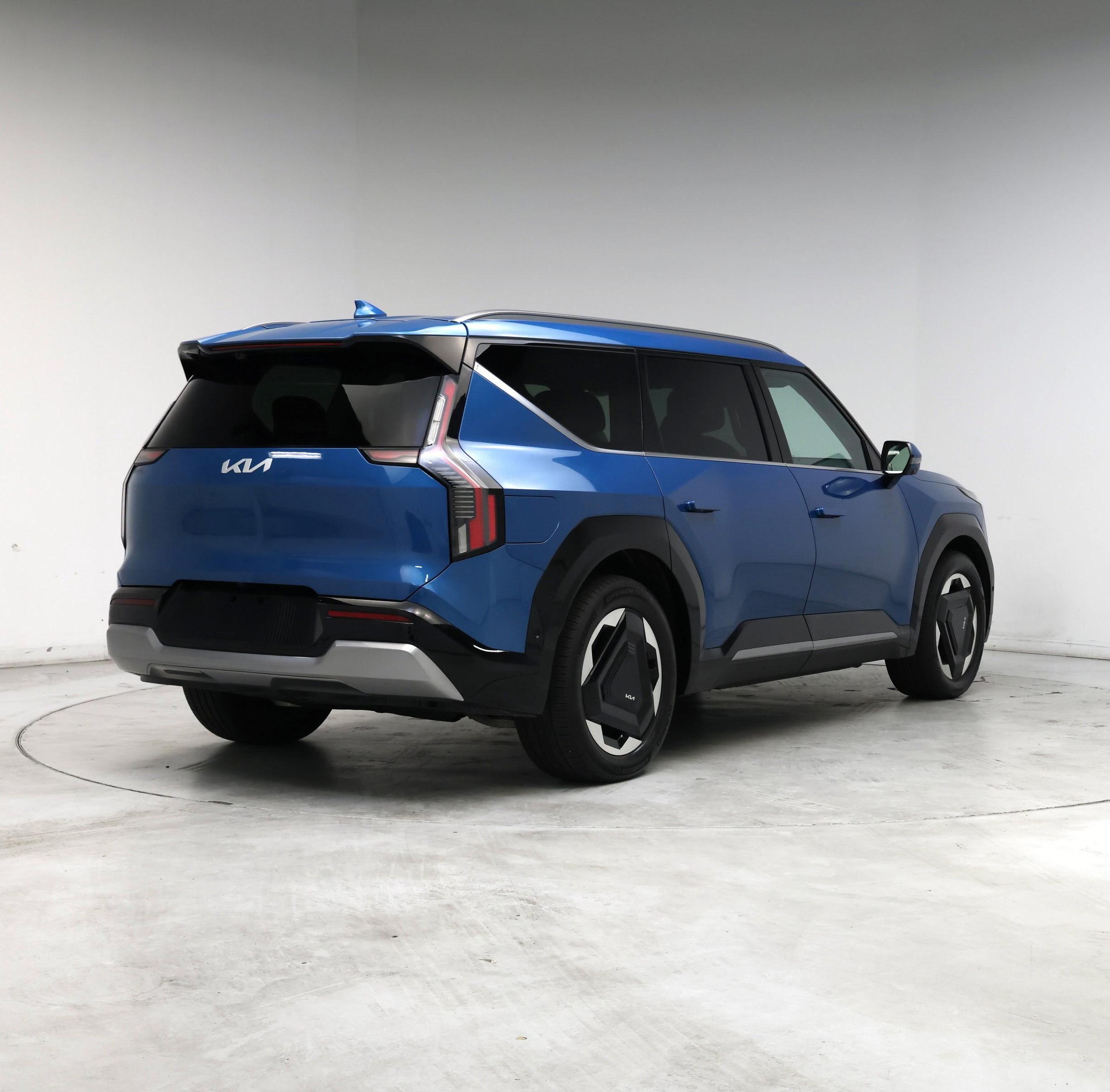 Thumbnail: 2024 Kia EV9 - 8