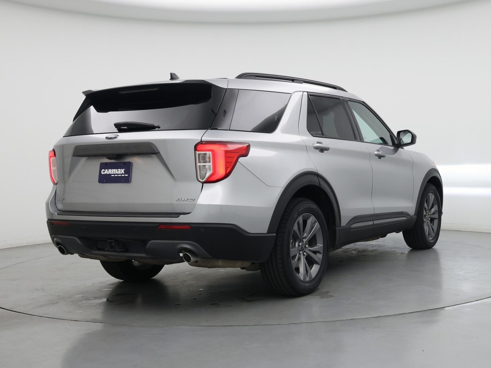 2022 Ford Explorer XLT - Photo 9
