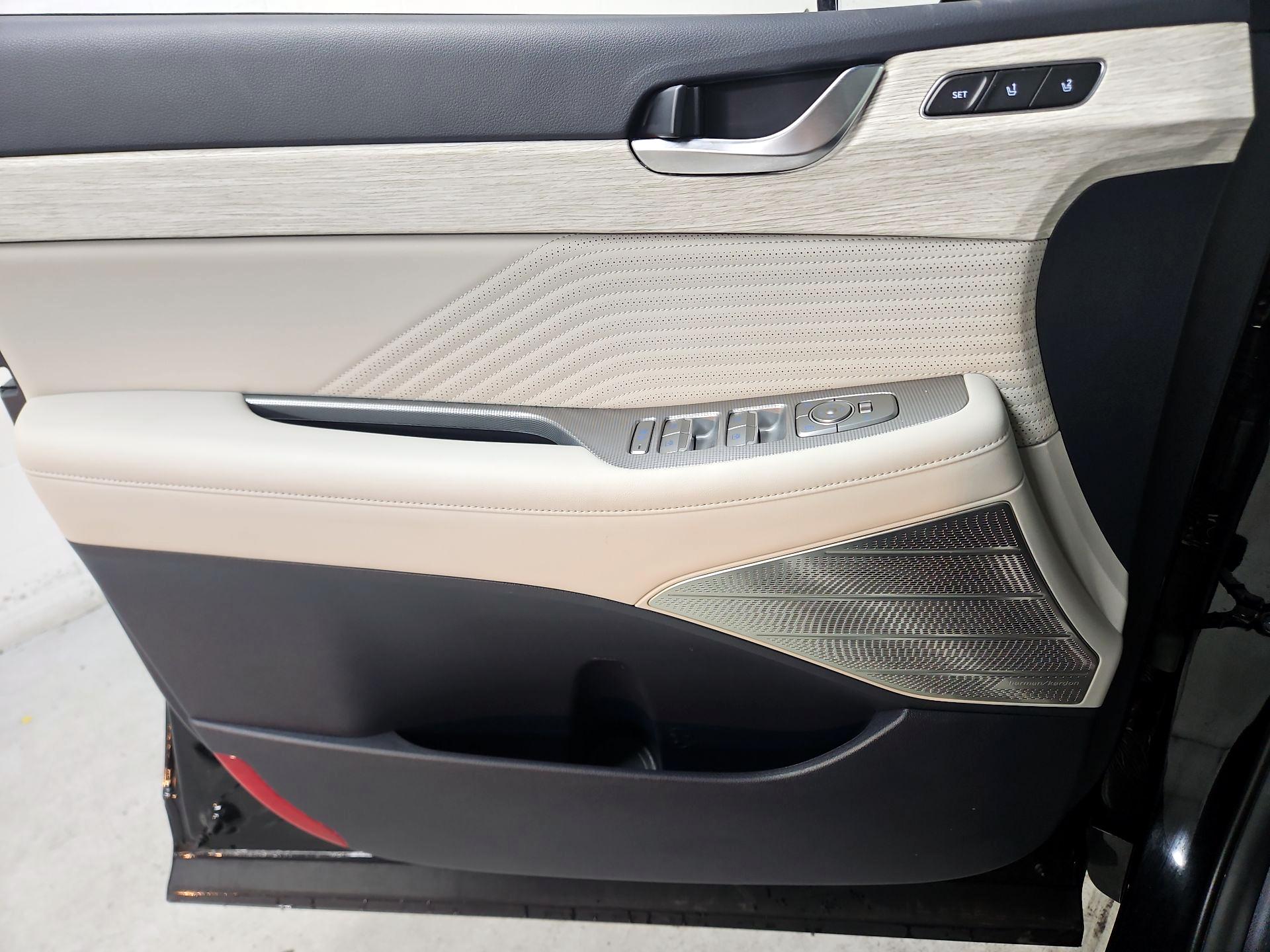Thumbnail: 2024 Hyundai Palisade - 12