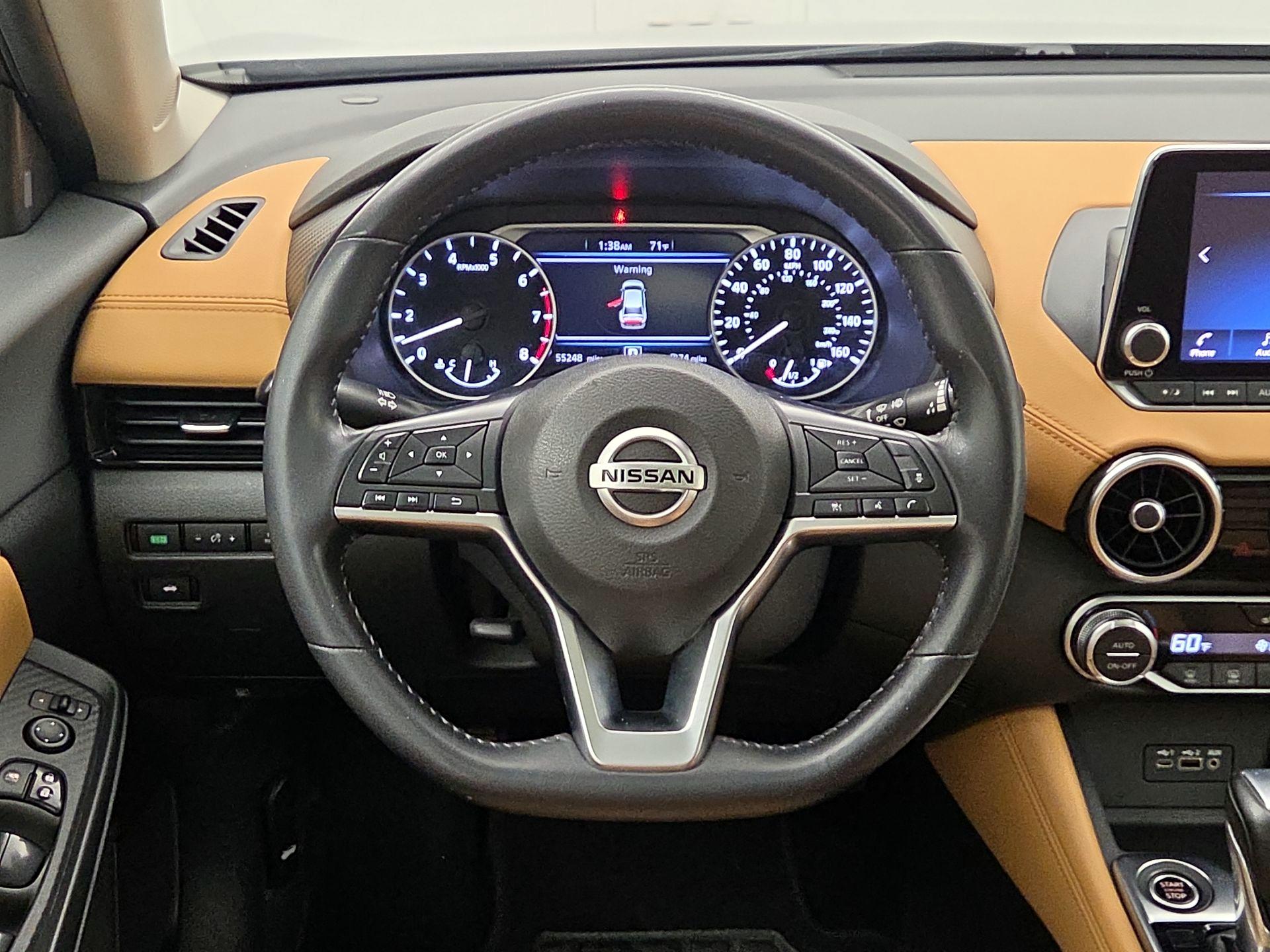 Thumbnail: 2021 Nissan Sentra - 10