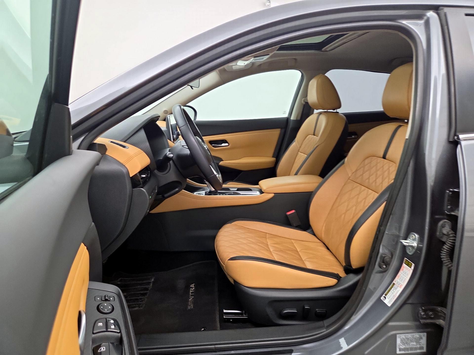 Thumbnail: 2021 Nissan Sentra - 11