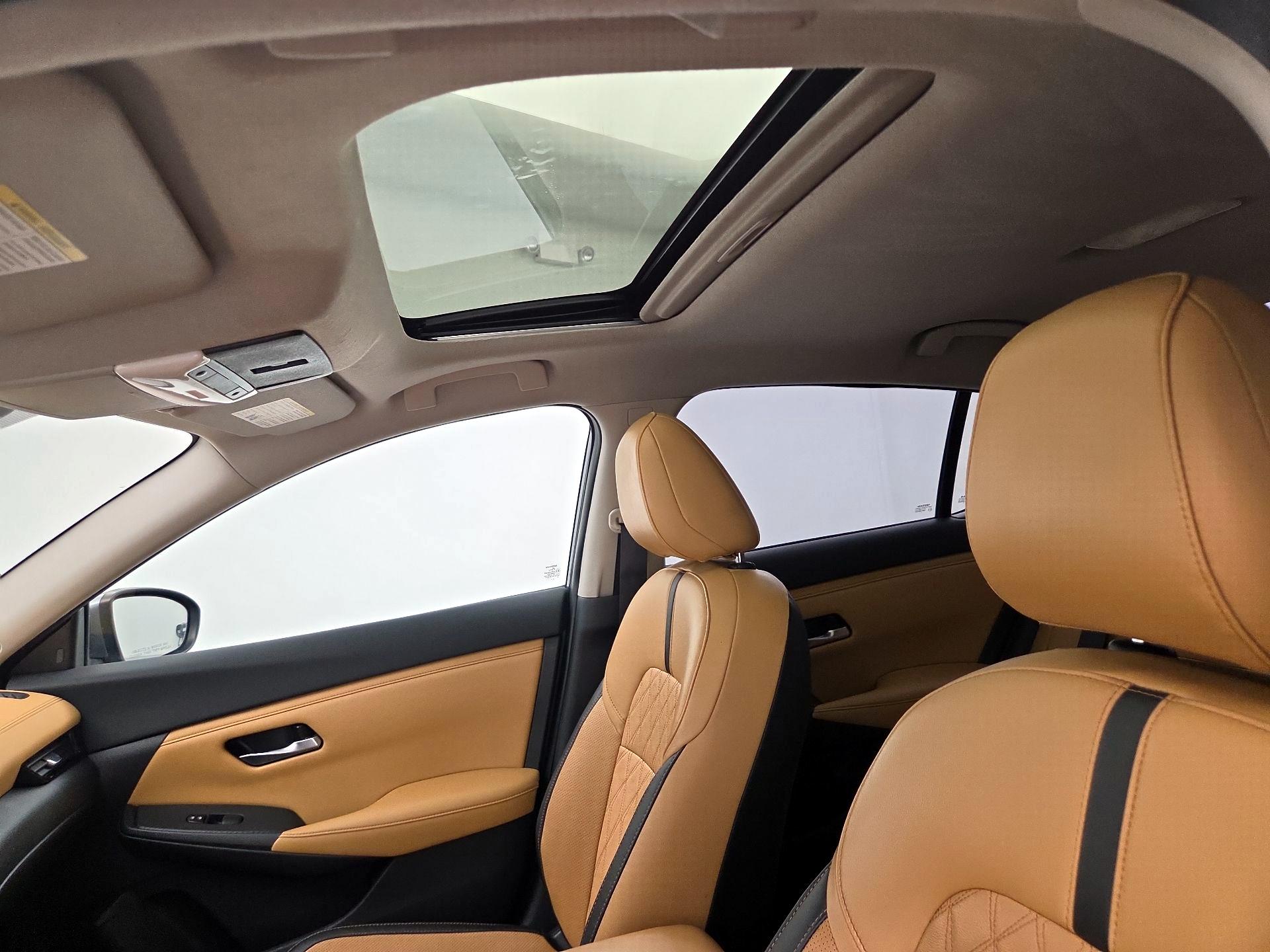 Thumbnail: 2021 Nissan Sentra - 19