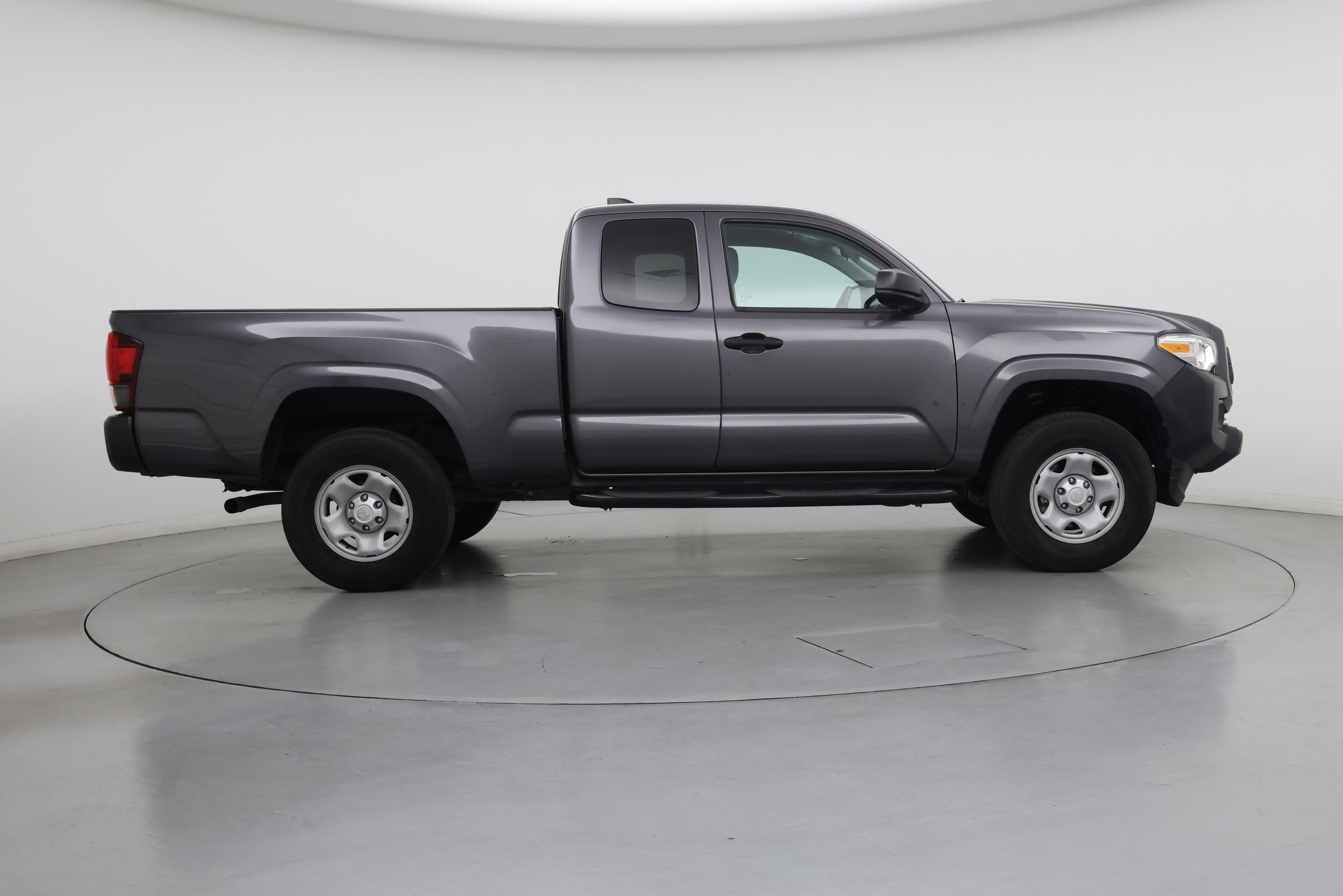 Thumbnail: 2022 Toyota Tacoma - 7