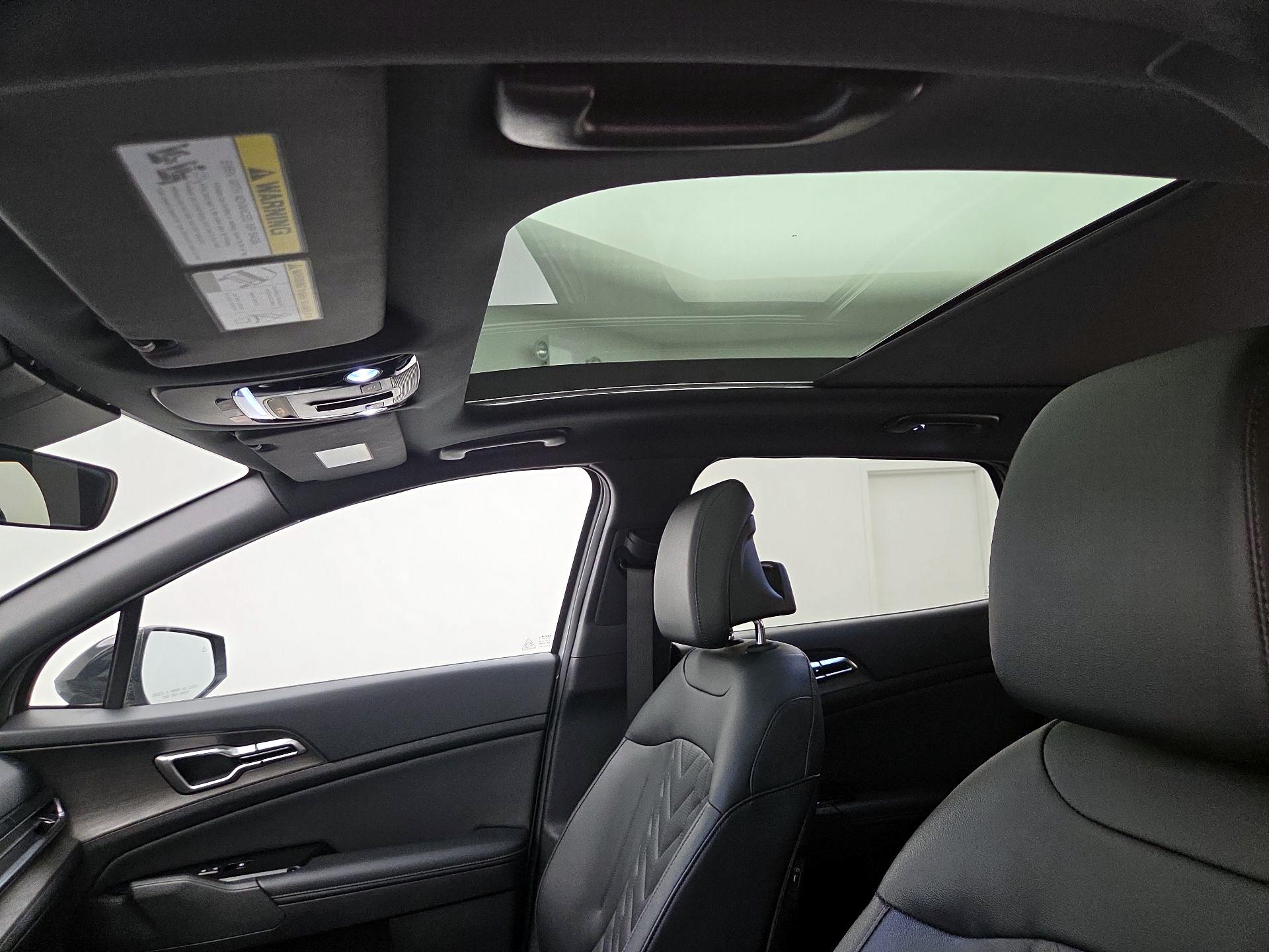 Thumbnail: 2023 Kia Sportage - 20
