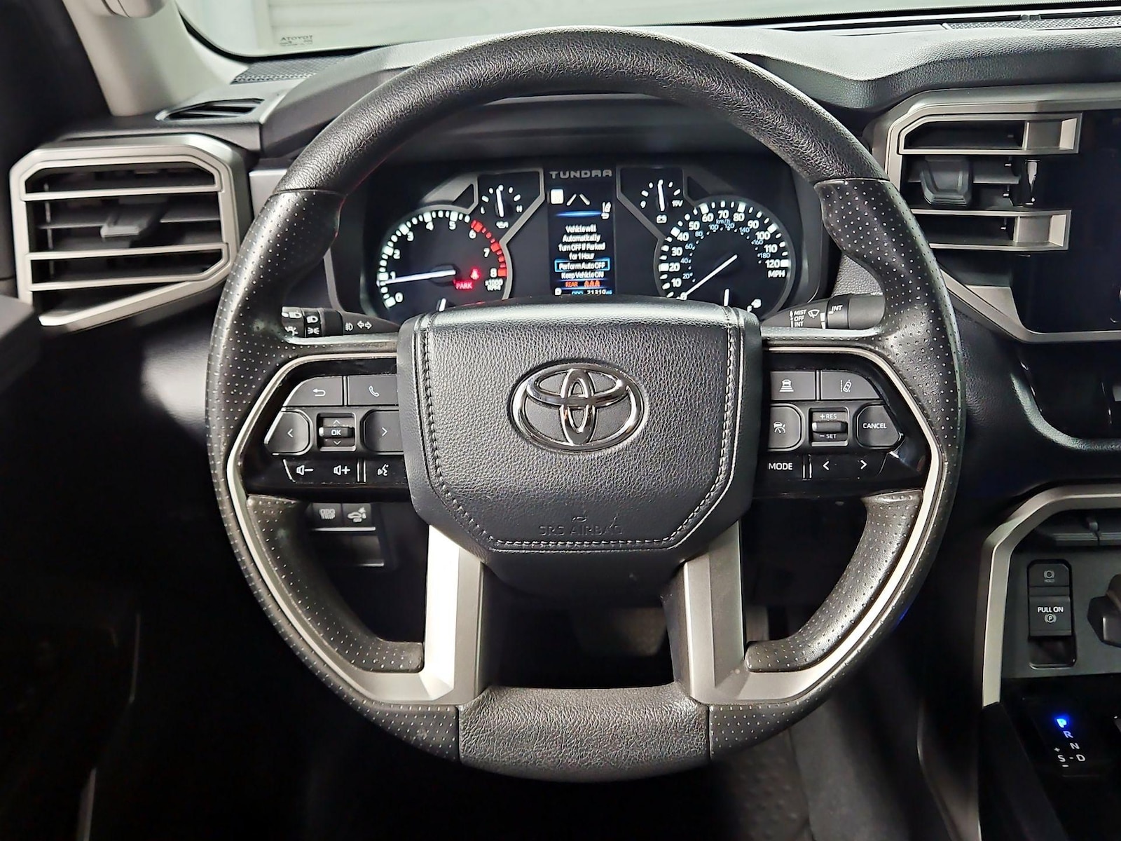 2024 Toyota Tundra SR5 - Photo 11