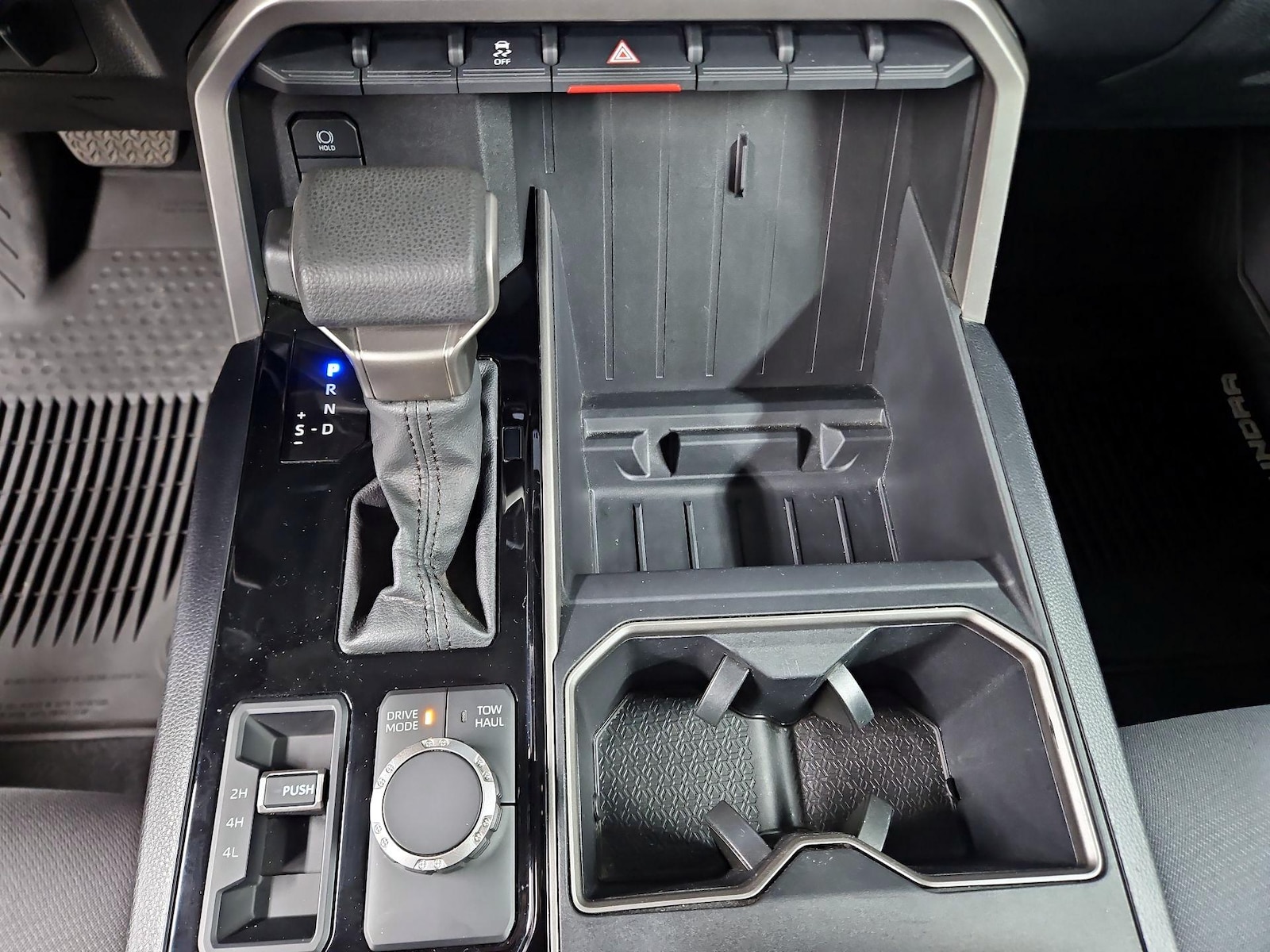 2024 Toyota Tundra SR5 - Photo 18