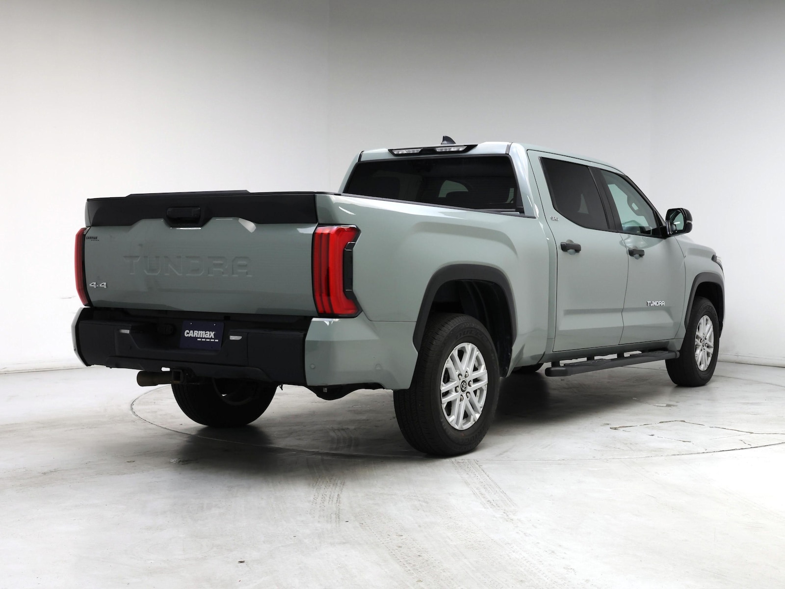 2024 Toyota Tundra SR5 - Photo 9