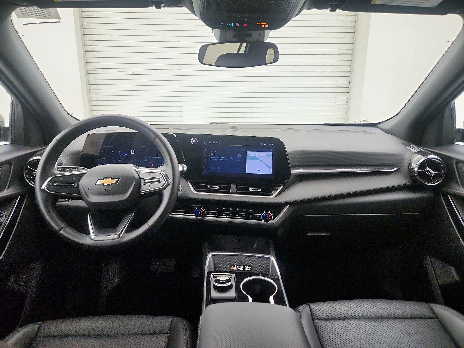 Thumbnail: 2026 Chevrolet Equinox - 9