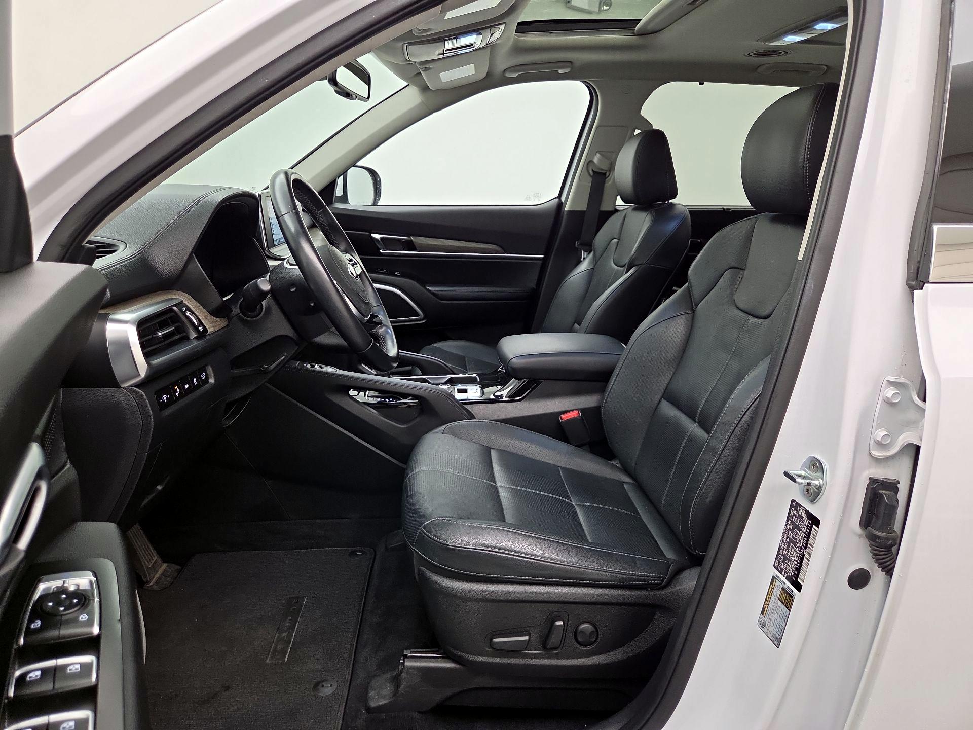 Thumbnail: 2021 Kia Telluride - 11