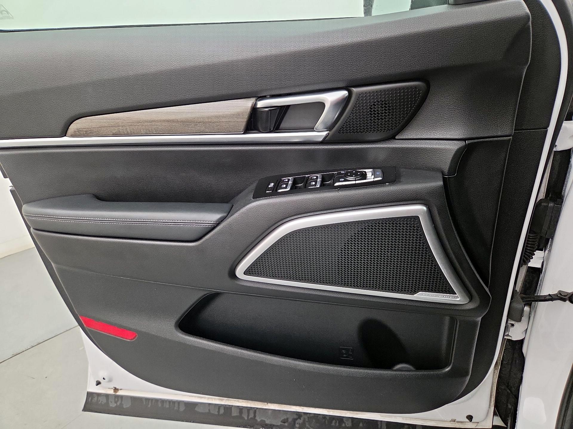 Thumbnail: 2021 Kia Telluride - 12