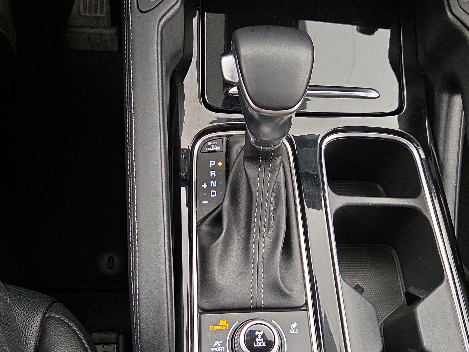 Thumbnail: 2021 Kia Telluride - 18