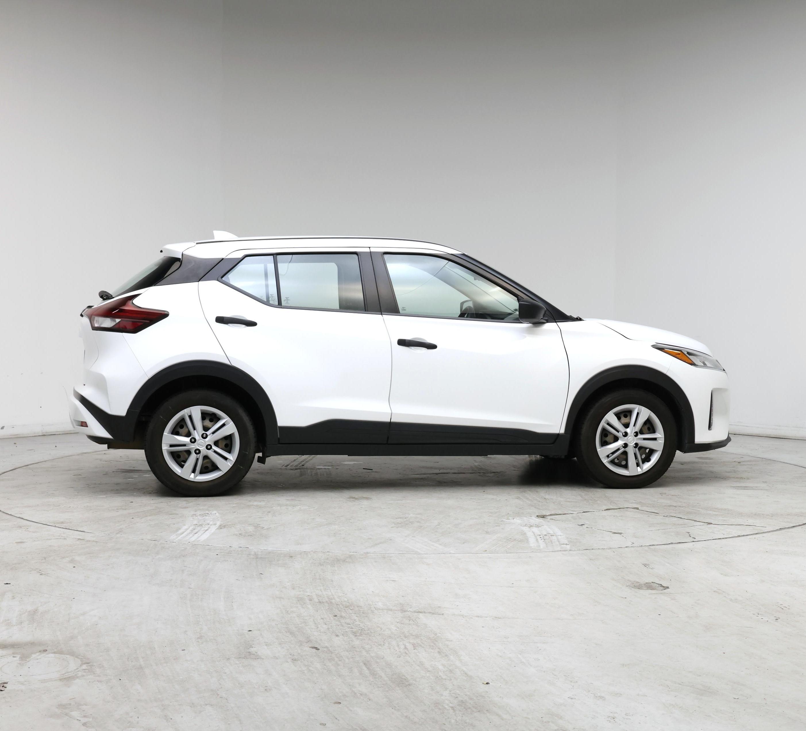 Thumbnail: 2021 Nissan Kicks - 7