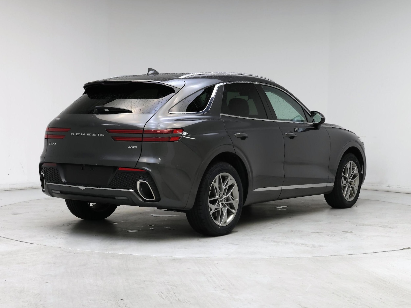 2025 GENESIS GV70 Standard - Photo 9