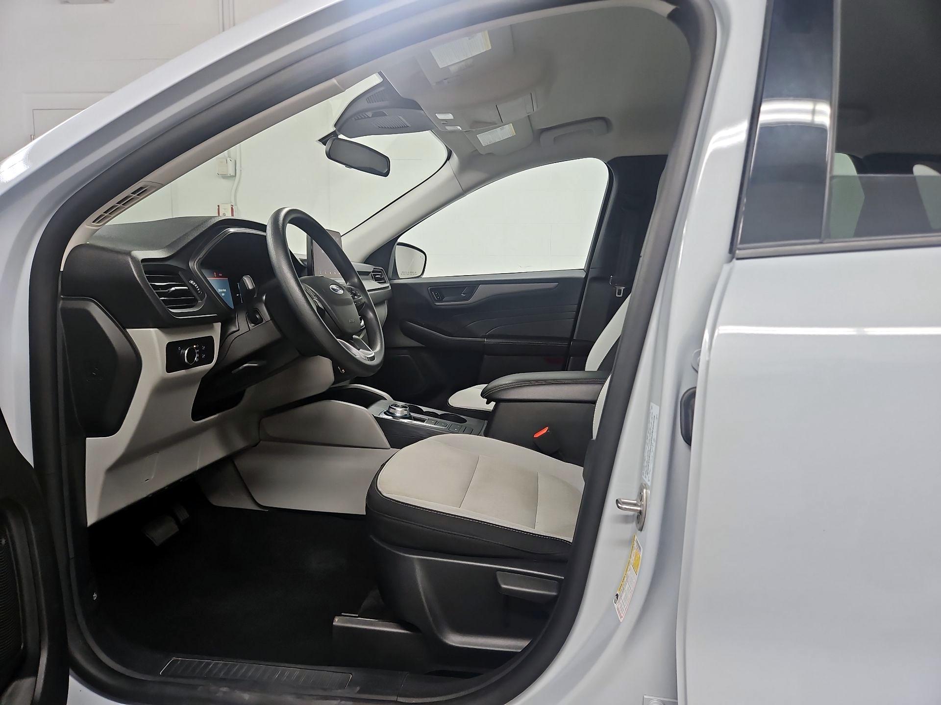 Thumbnail: 2025 Ford Escape - 11