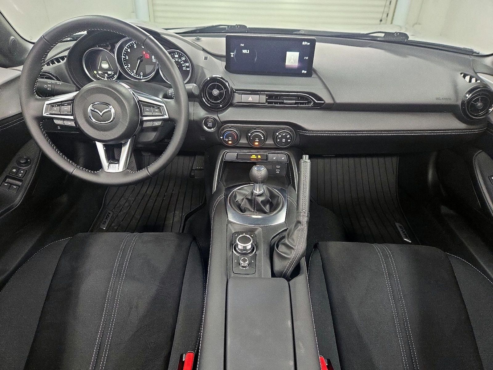 2026 Mazda MX-5 Miata Club - Photo 10