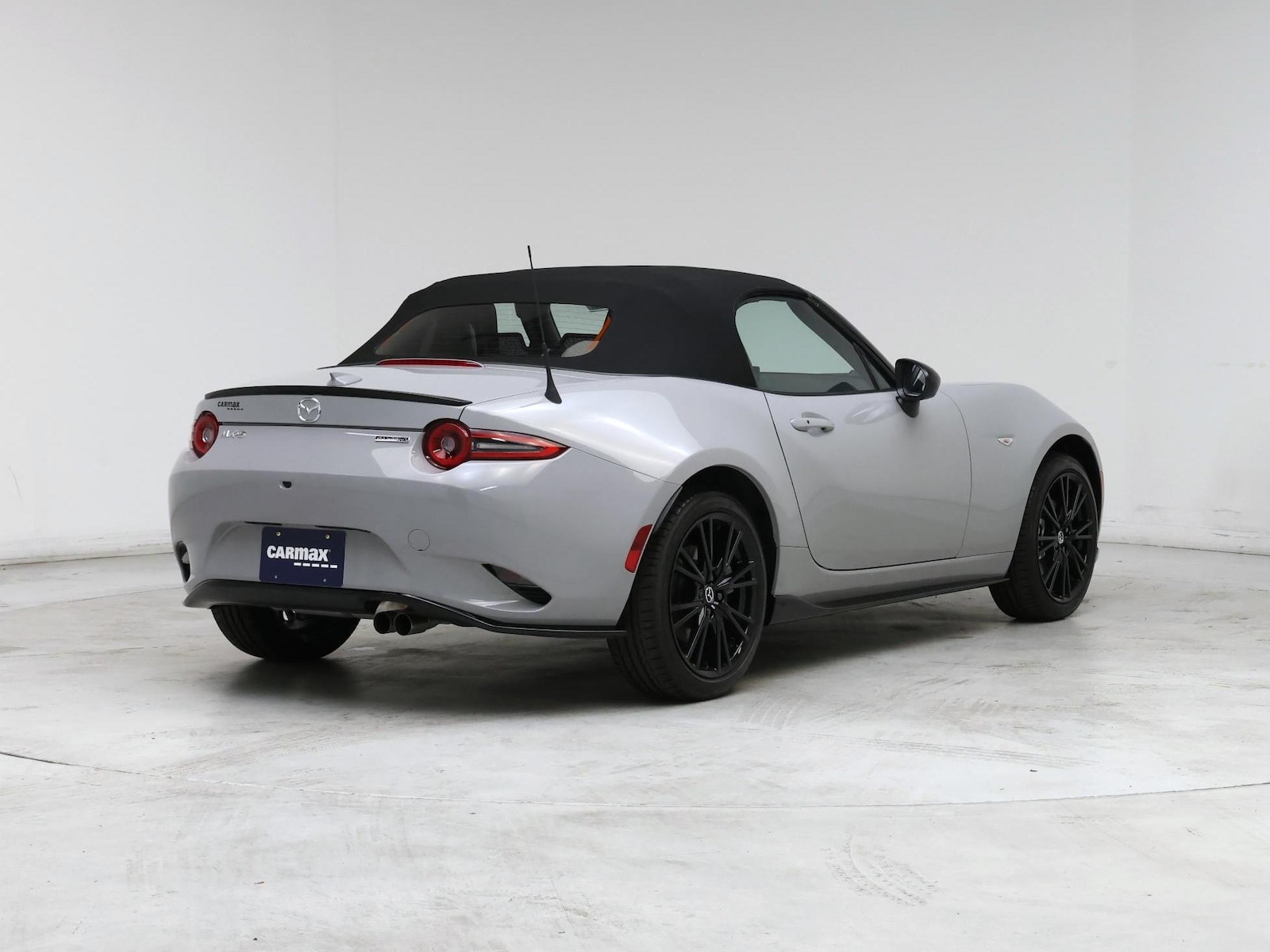2026 Mazda MX-5 Miata Club - Photo 9