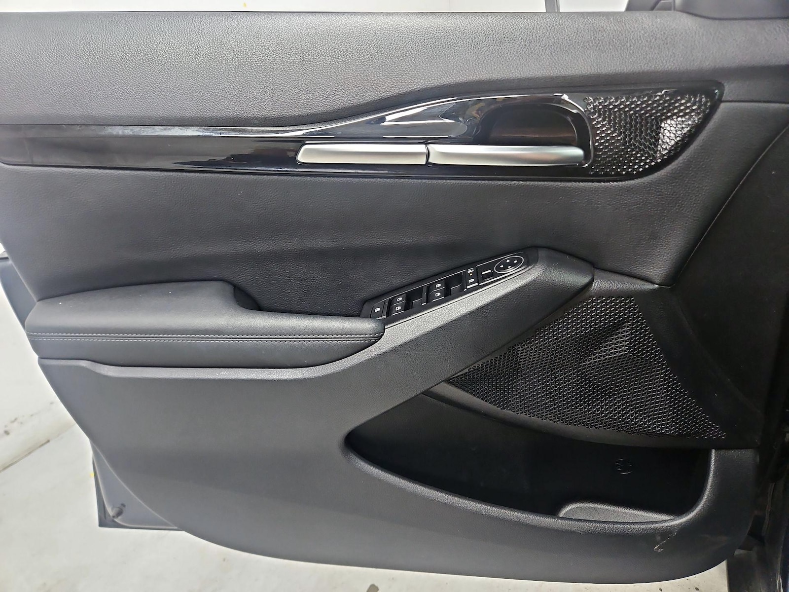 2024 Kia Seltos EX - Photo 13