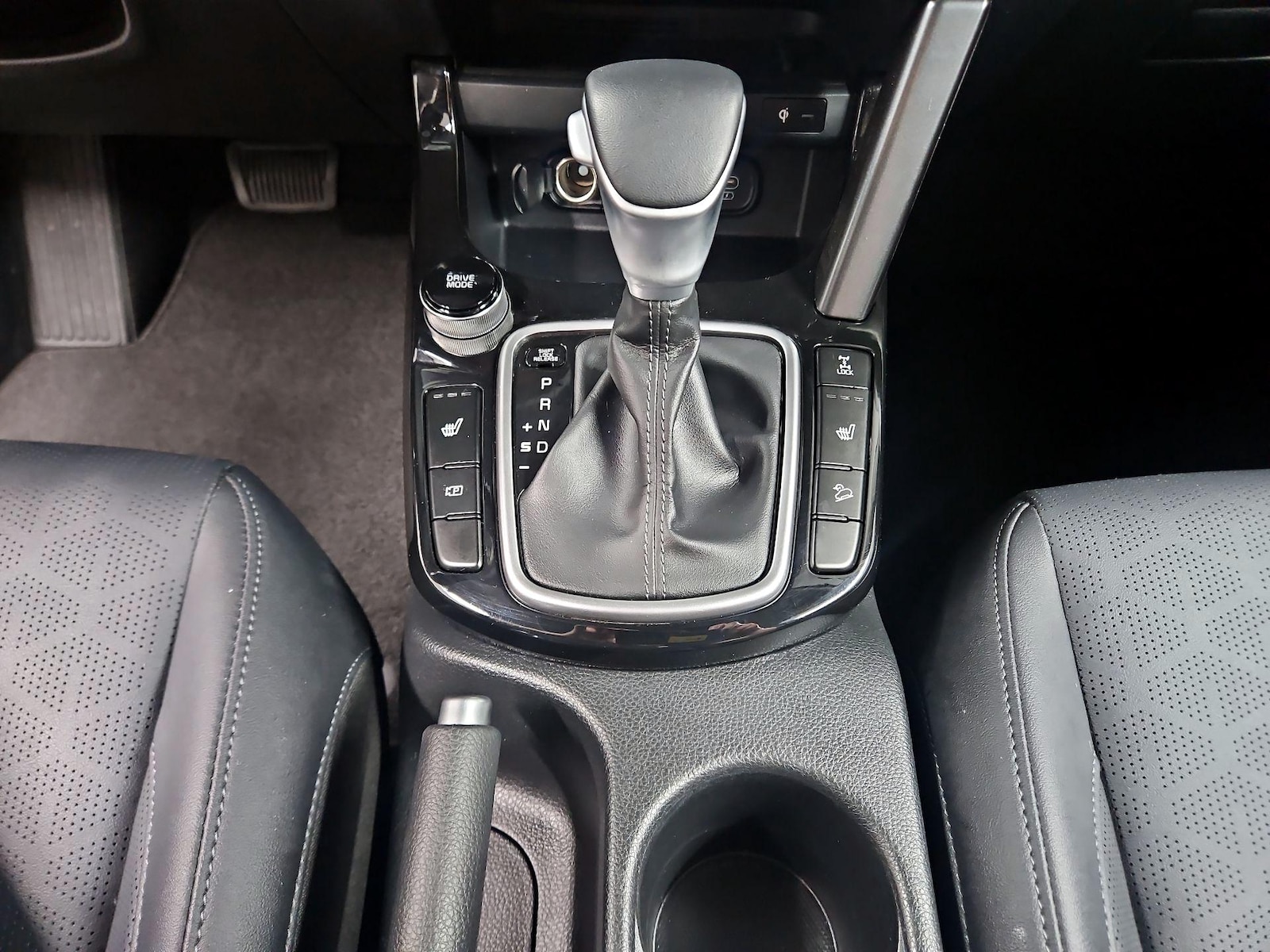 2024 Kia Seltos EX - Photo 19