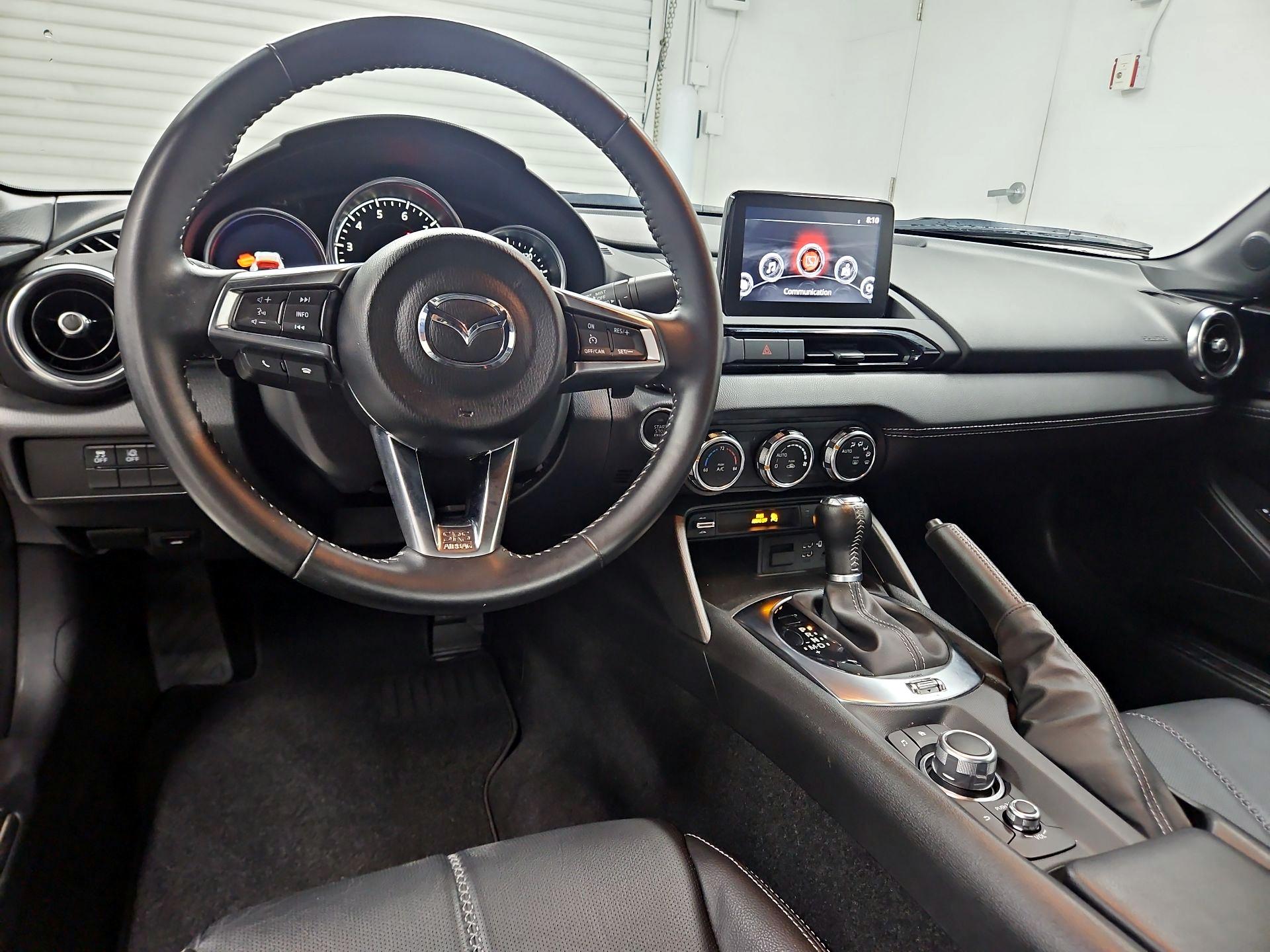 Thumbnail: 2022 Mazda MX-5 Miata - 9