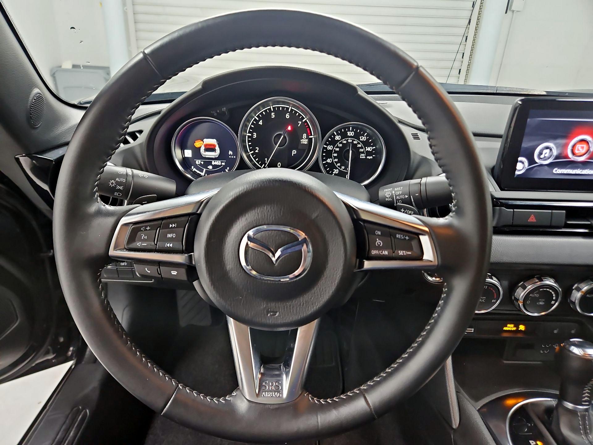 Thumbnail: 2022 Mazda MX-5 Miata - 10