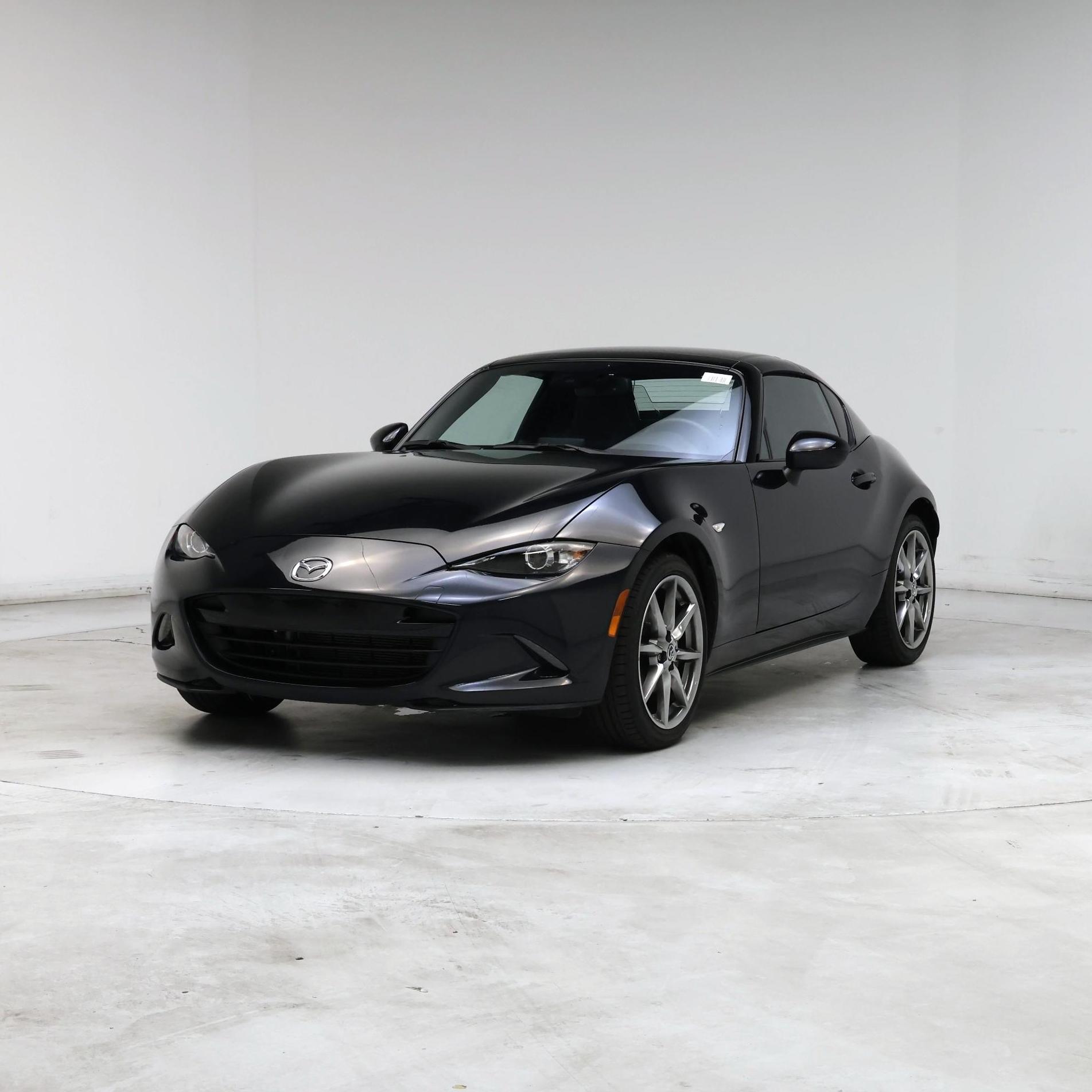Thumbnail: 2022 Mazda MX-5 Miata - 4